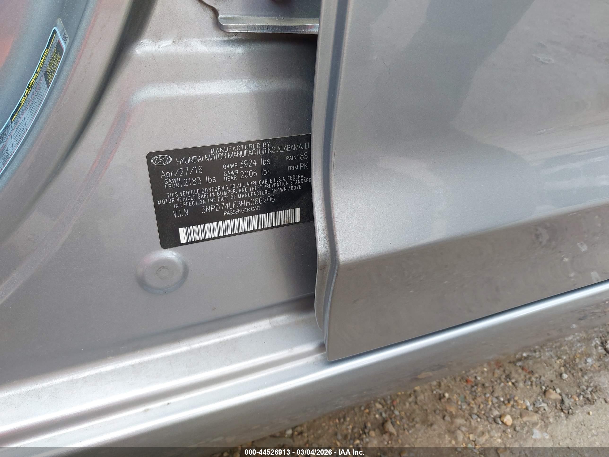HYUNDAI ELANTRA image 9