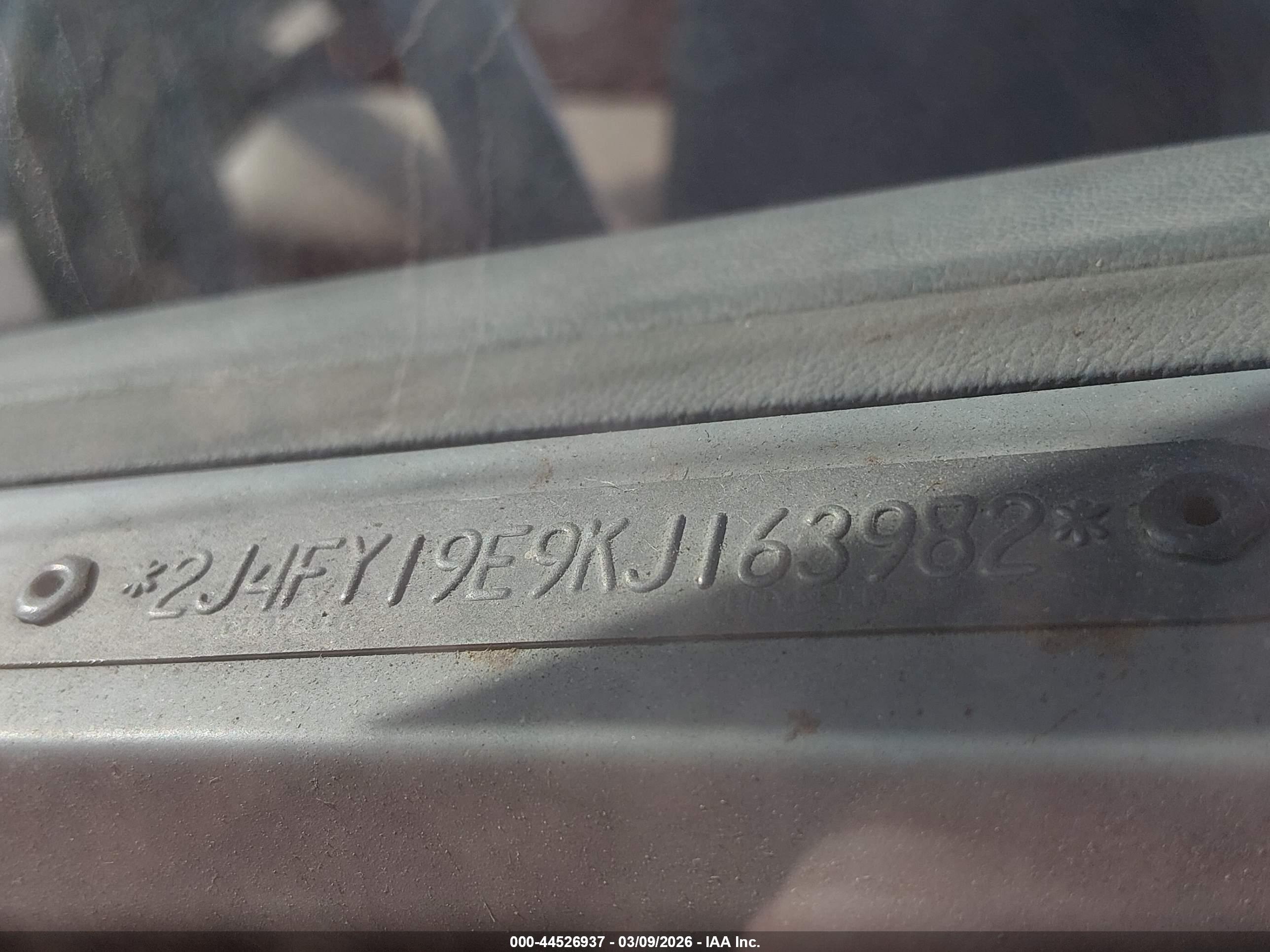 JEEP WRANGLER image 9