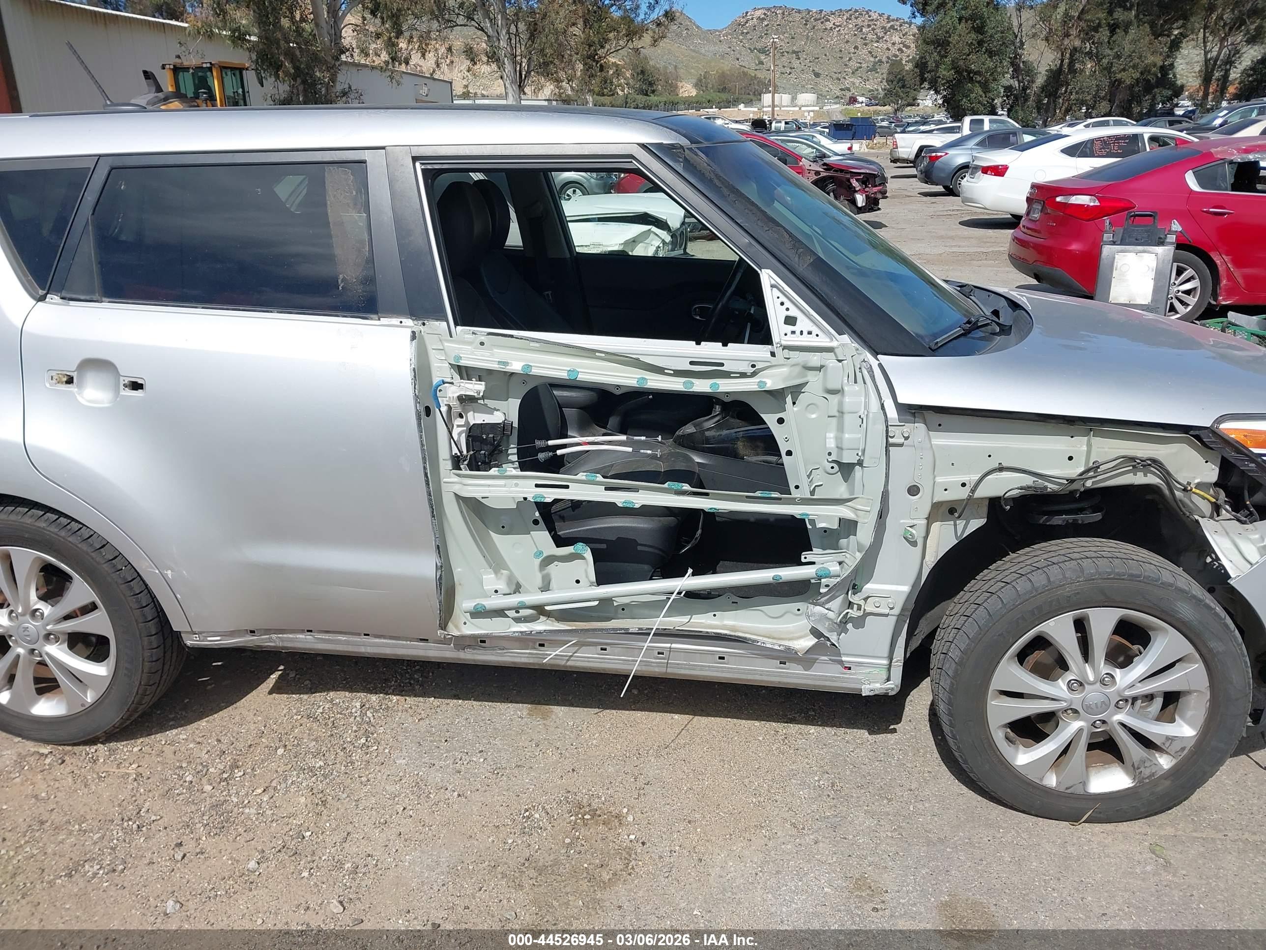 KIA SOUL image 6