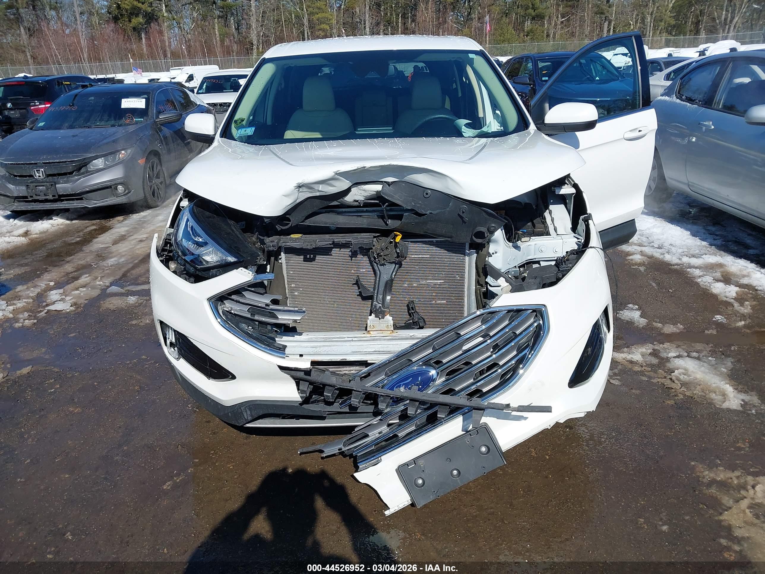 FORD EDGE image 6