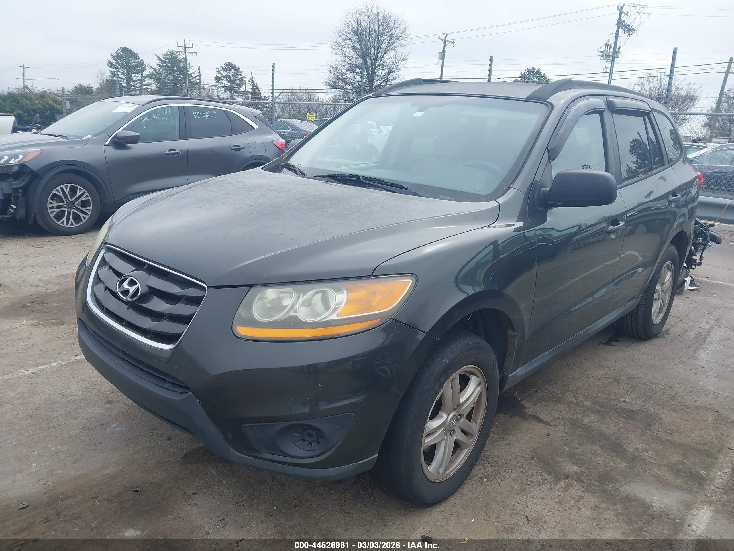 HYUNDAI SANTA image 2