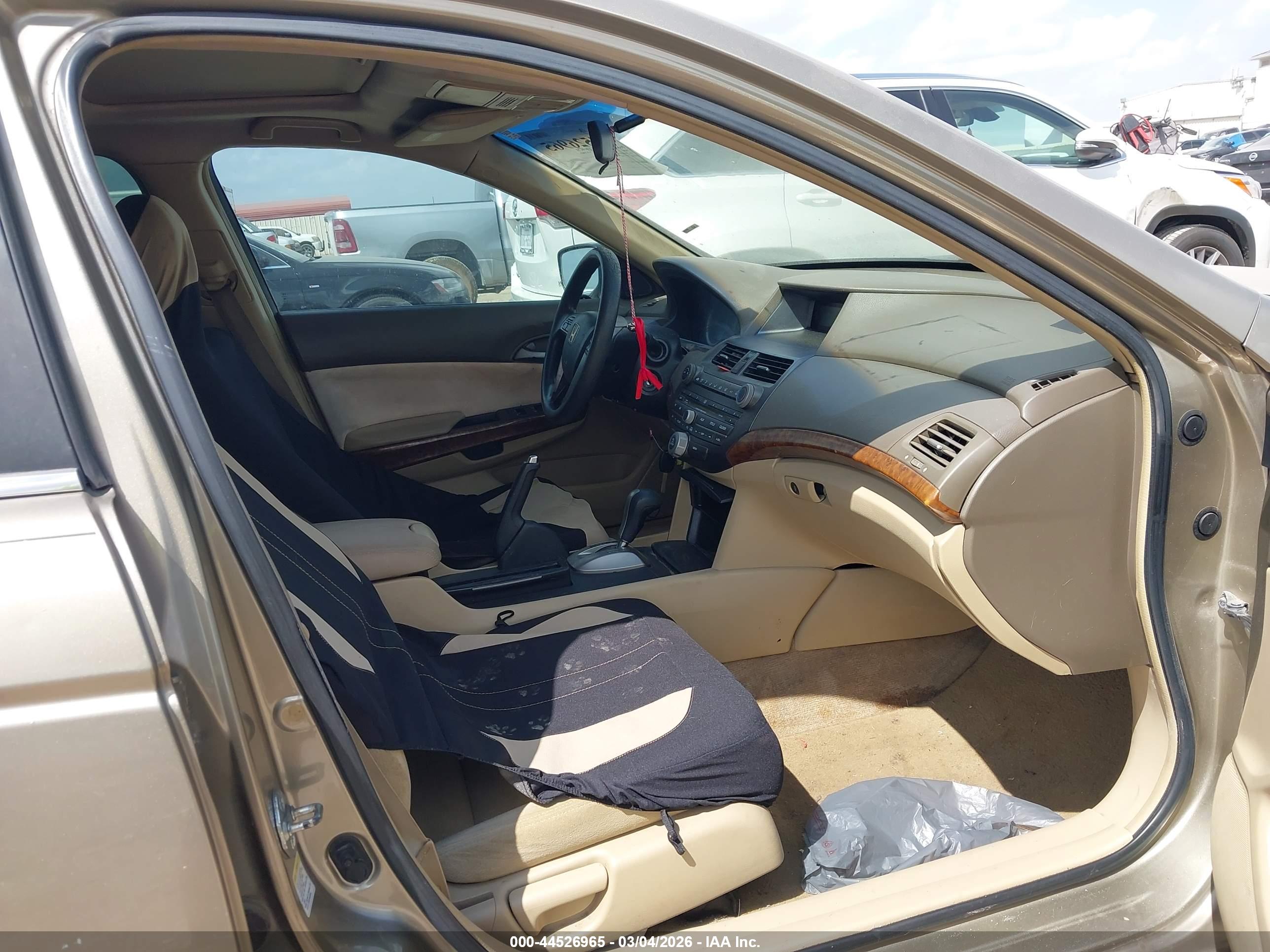 HONDA ACCORD image 5