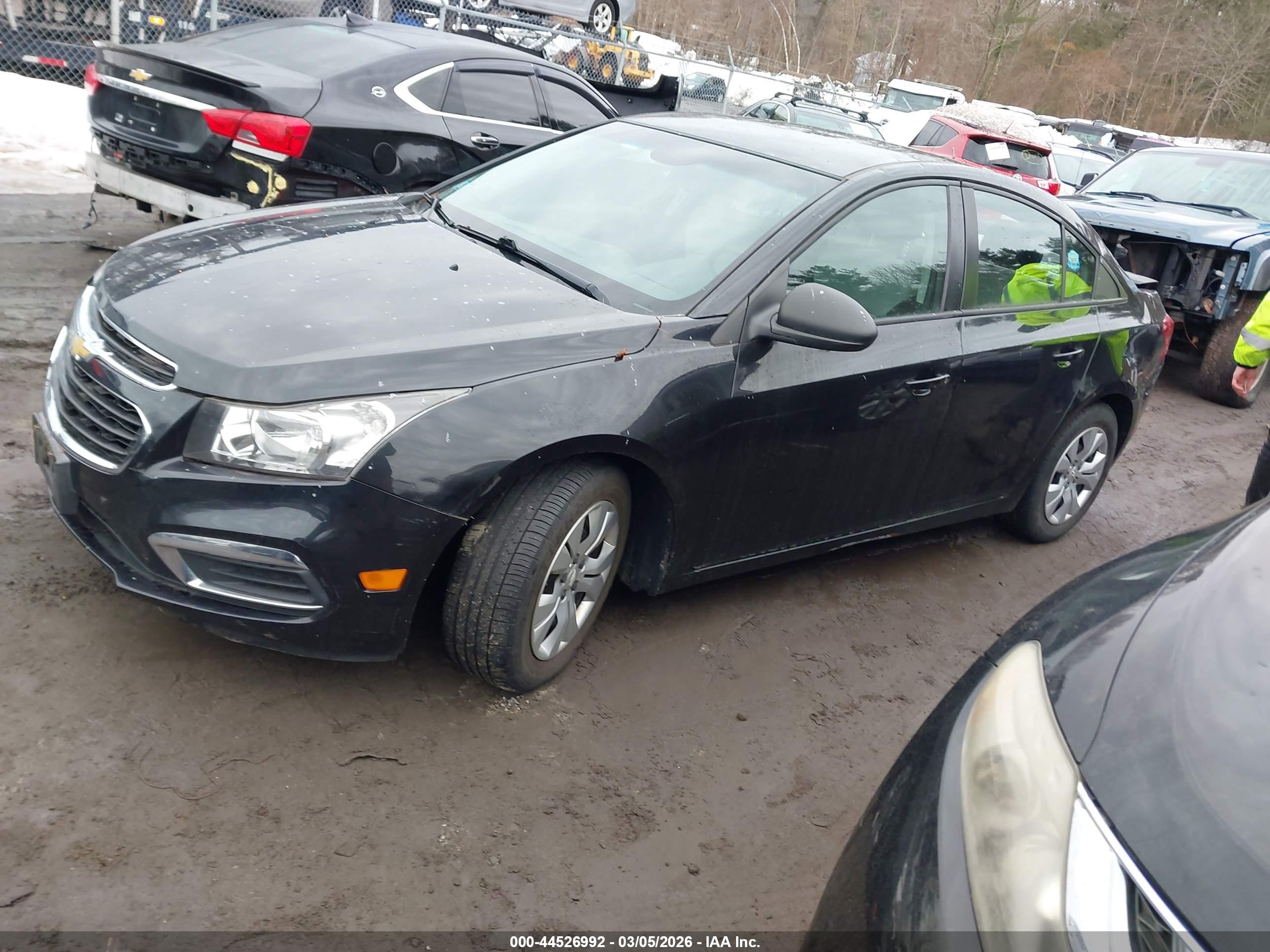 CHEVROLET CRUZE image 2