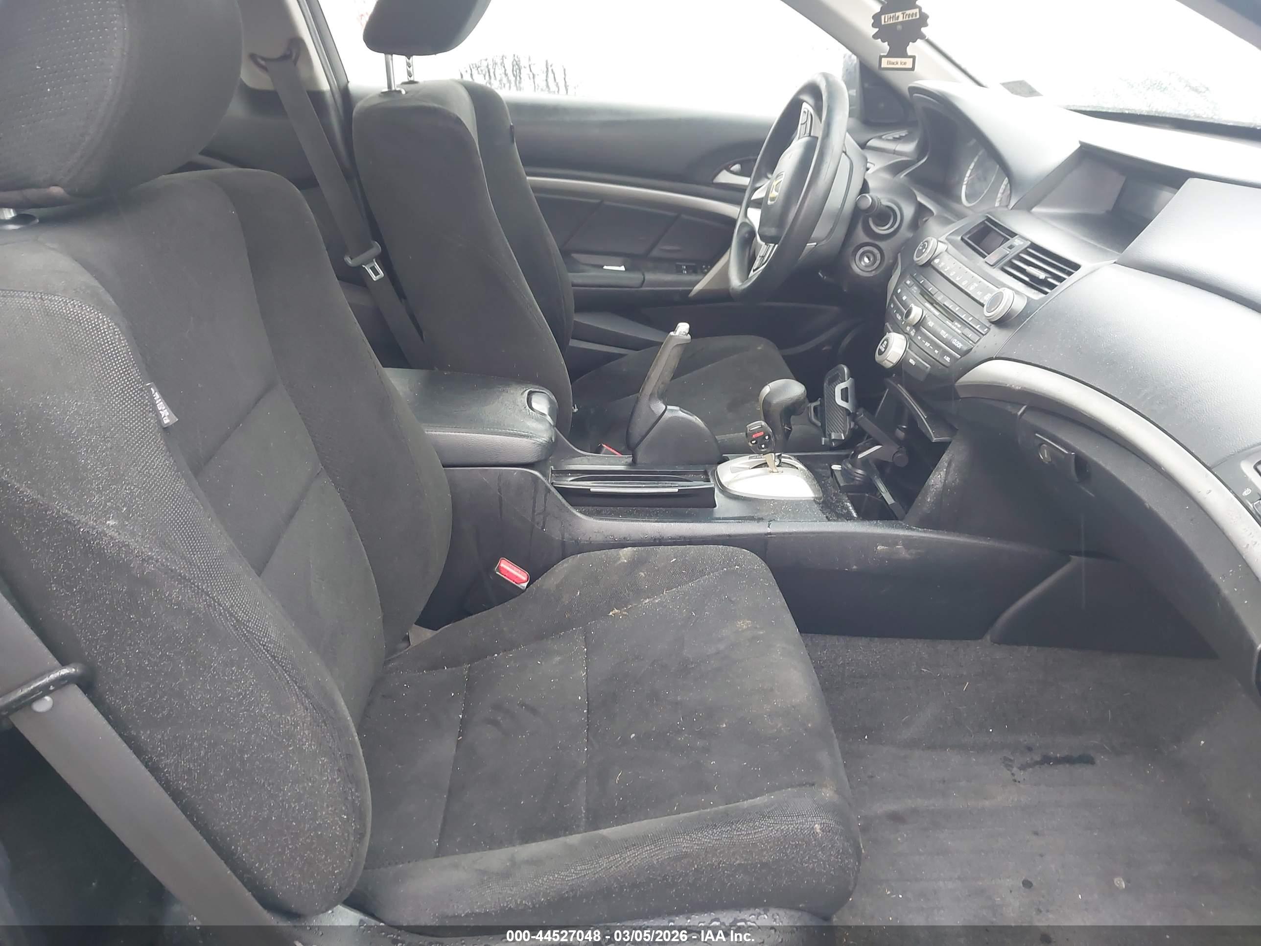 HONDA ACCORD image 5