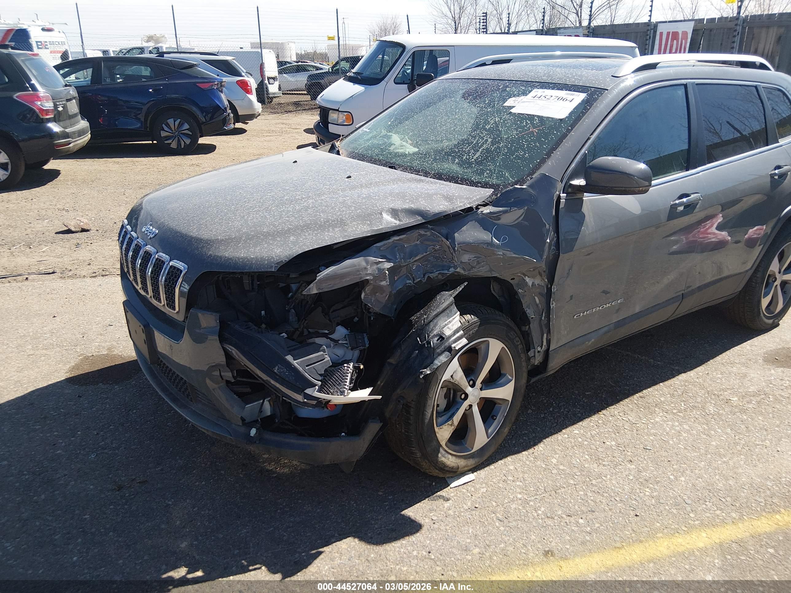 JEEP CHEROKEE image 6