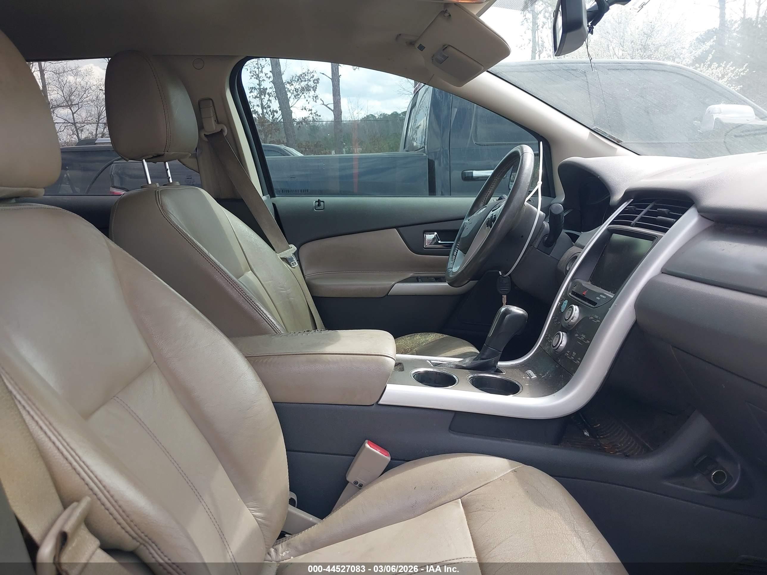 FORD EDGE image 5