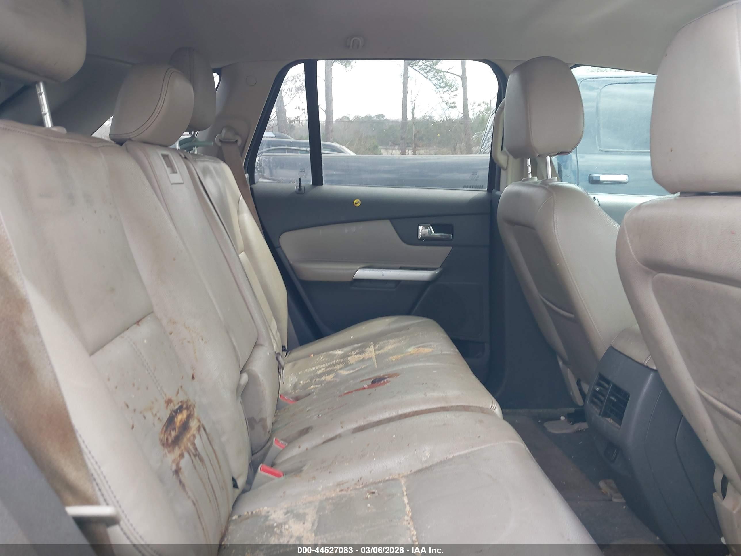 FORD EDGE image 8