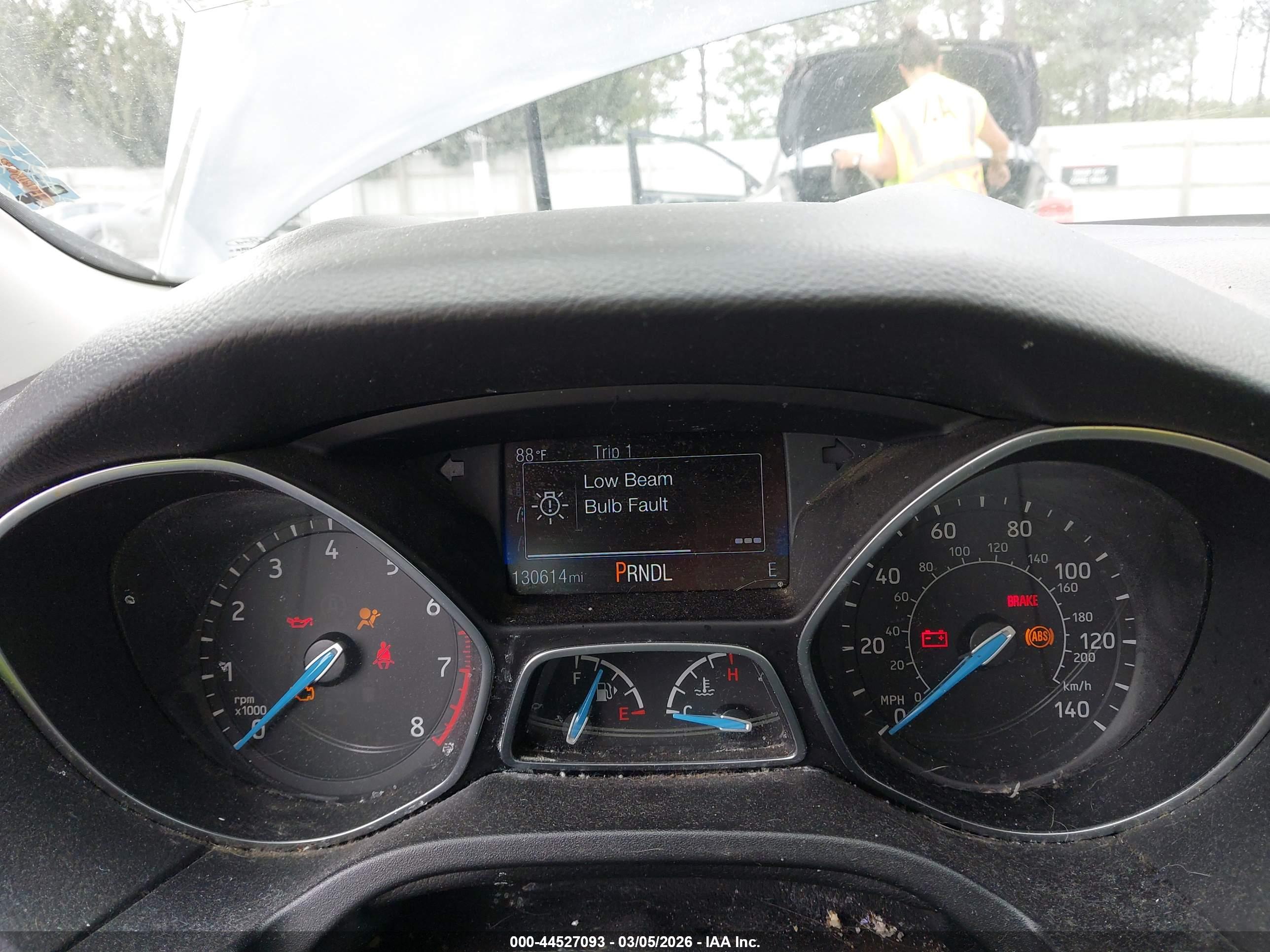 FORD FOCUS image 7