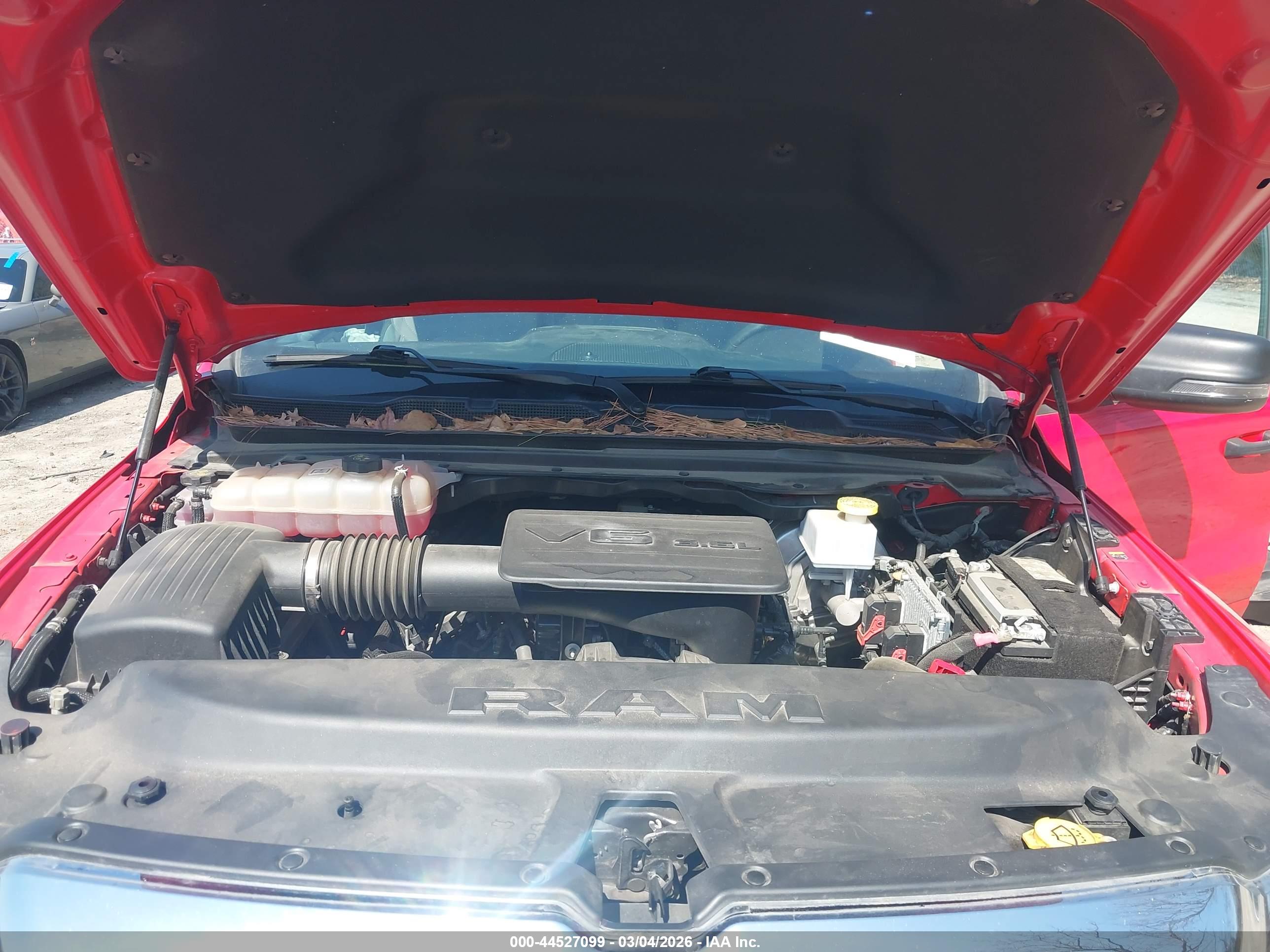 RAM 1500 image 10