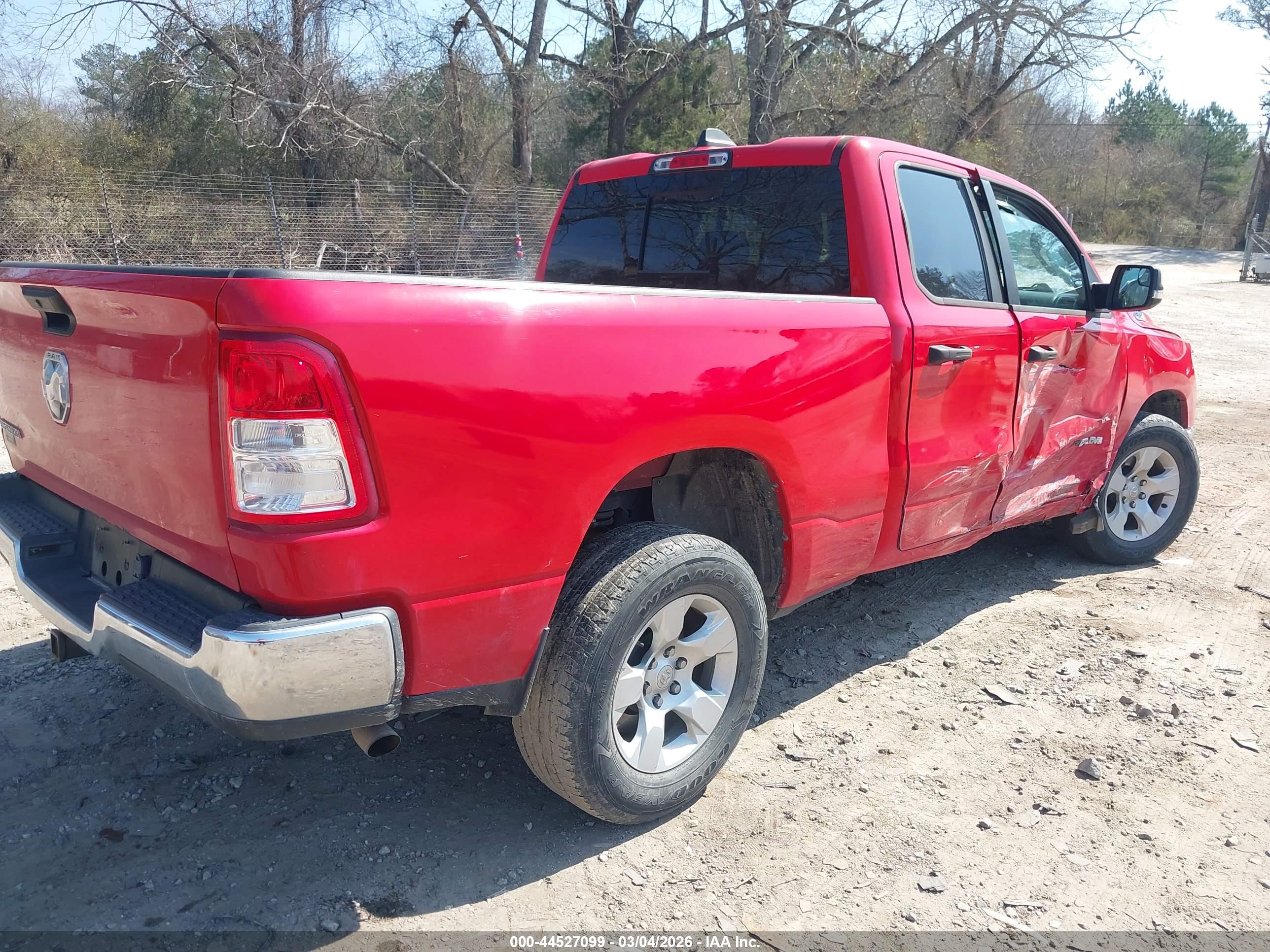 RAM 1500 image 4