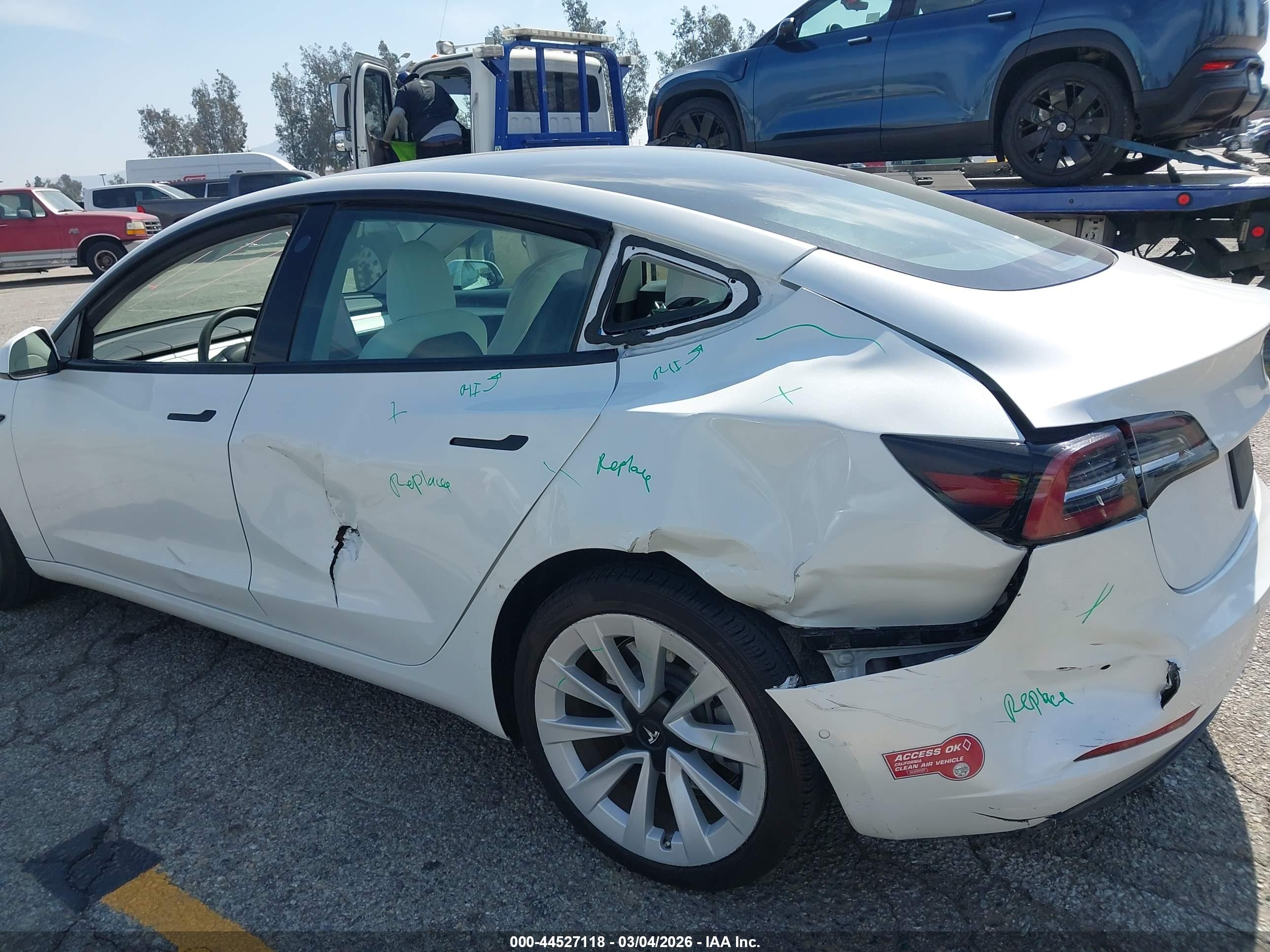 TESLA MODEL image 6