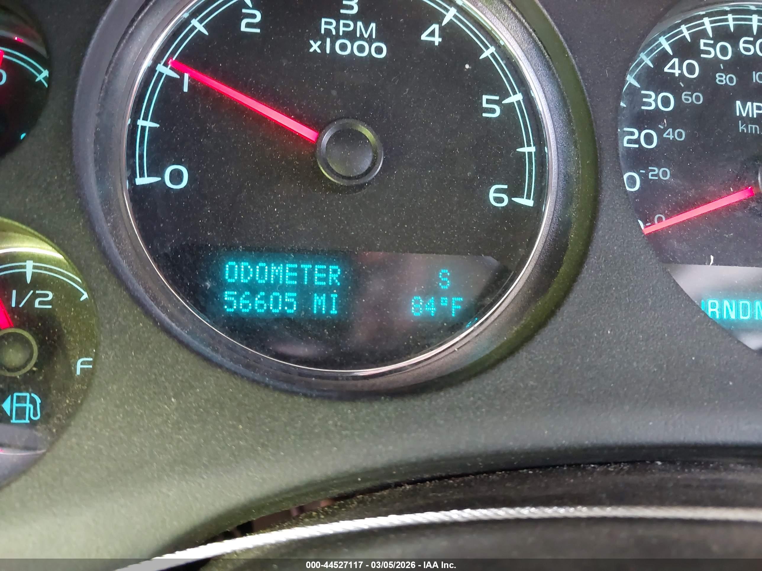 CHEVROLET TAHOE image 7