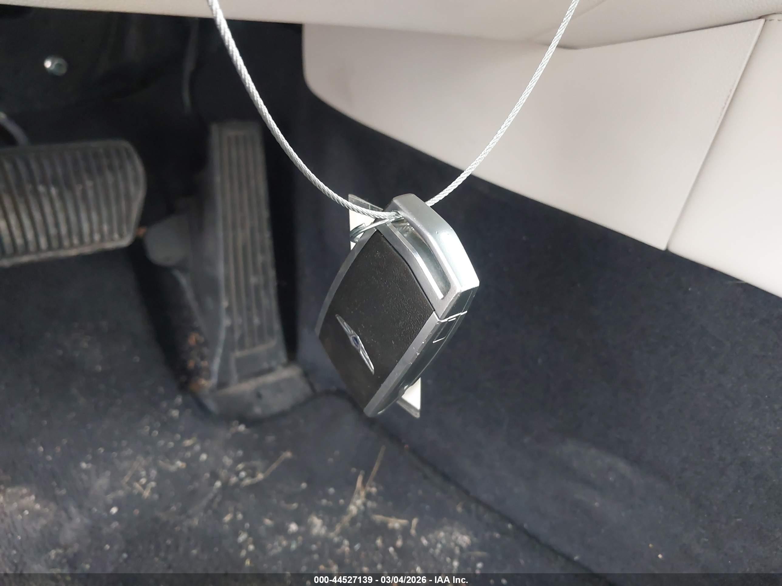 GENESIS G80 image 11