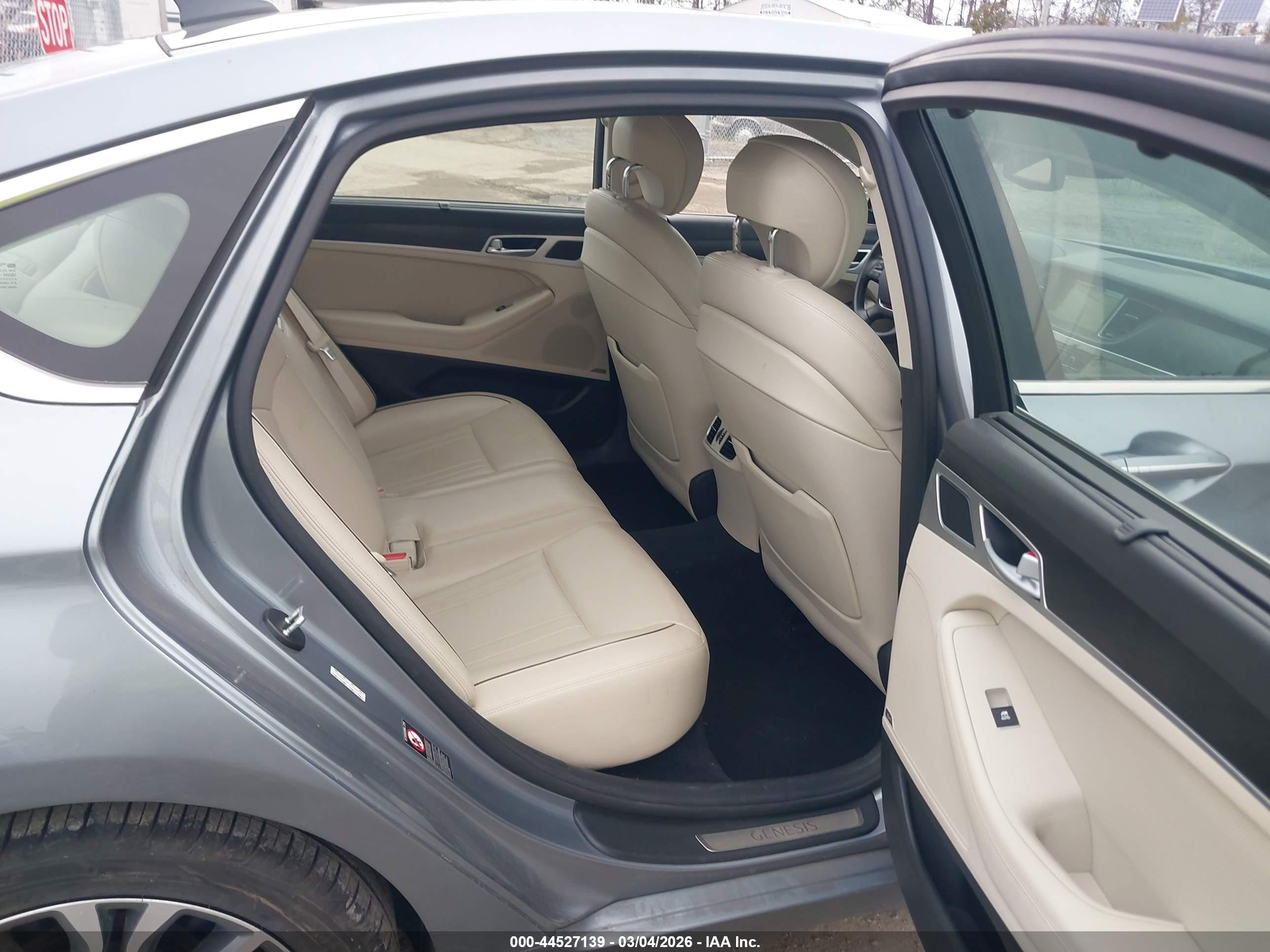 GENESIS G80 image 8