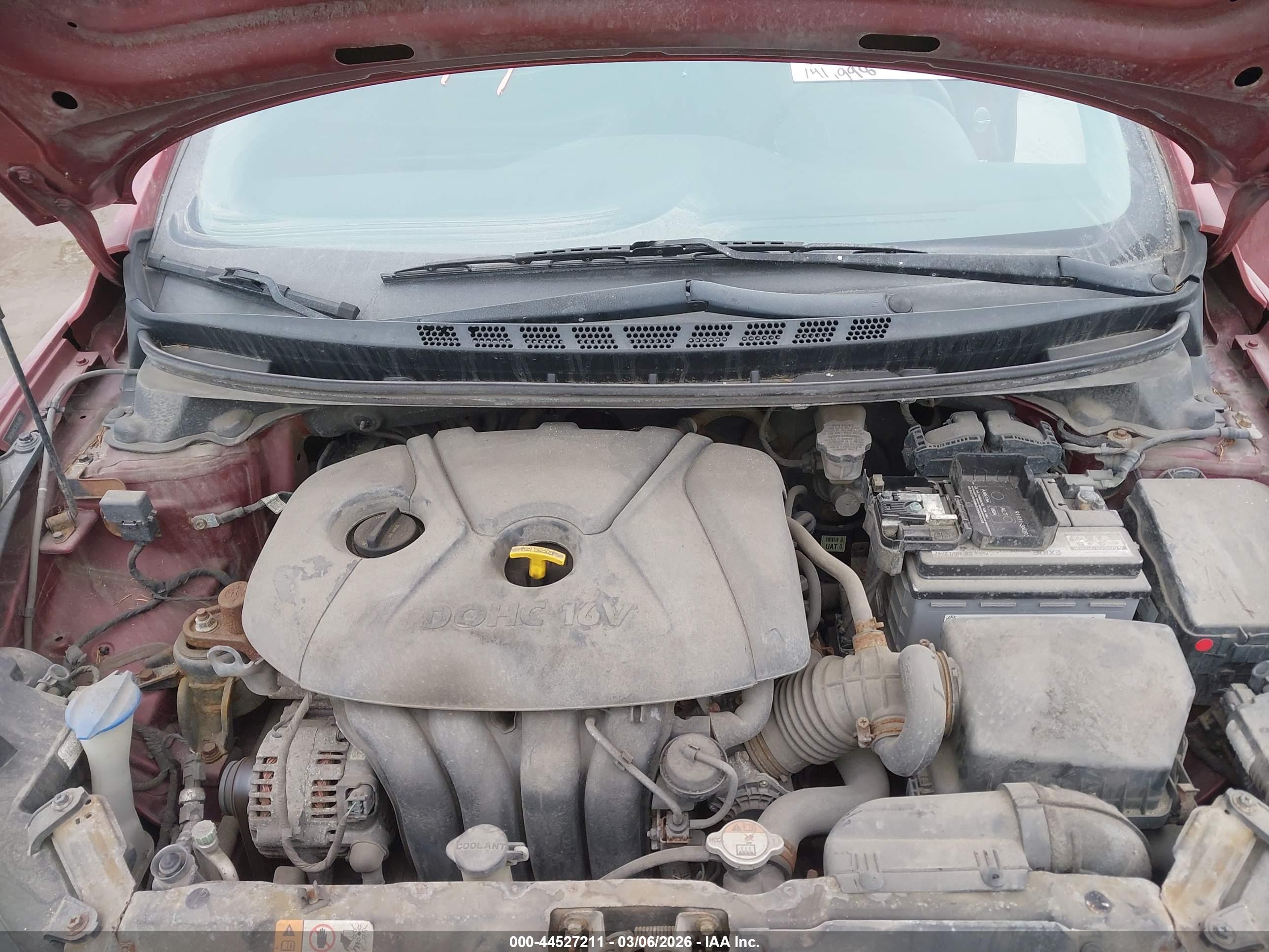 HYUNDAI ELANTRA image 10