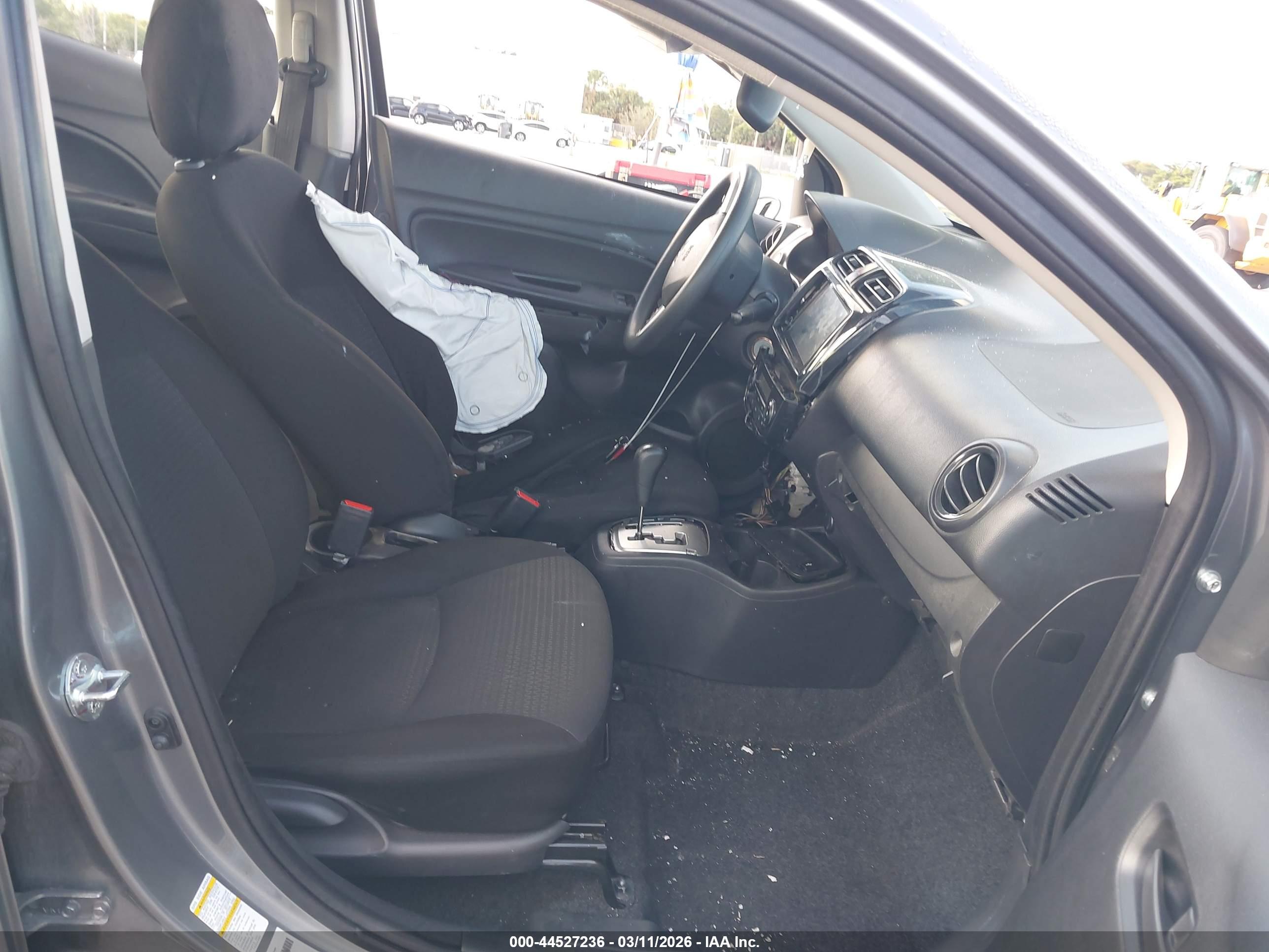 MITSUBISHI MIRAGE image 5