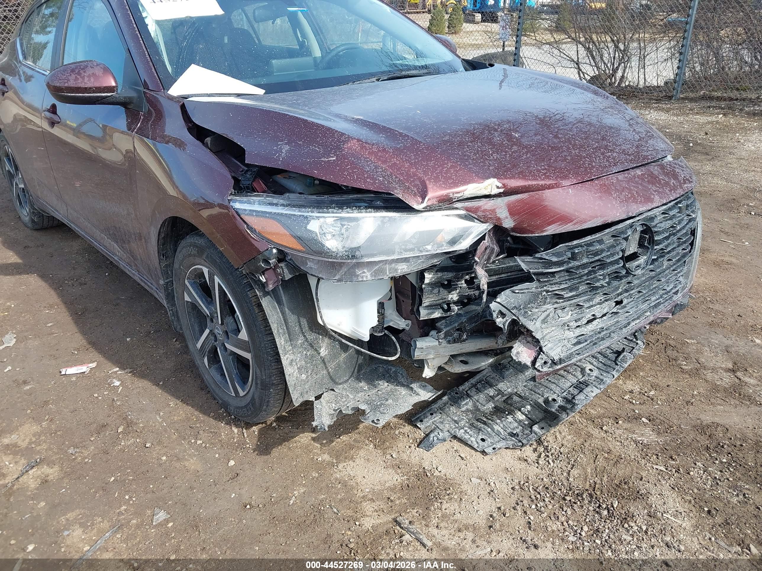 NISSAN SENTRA image 6