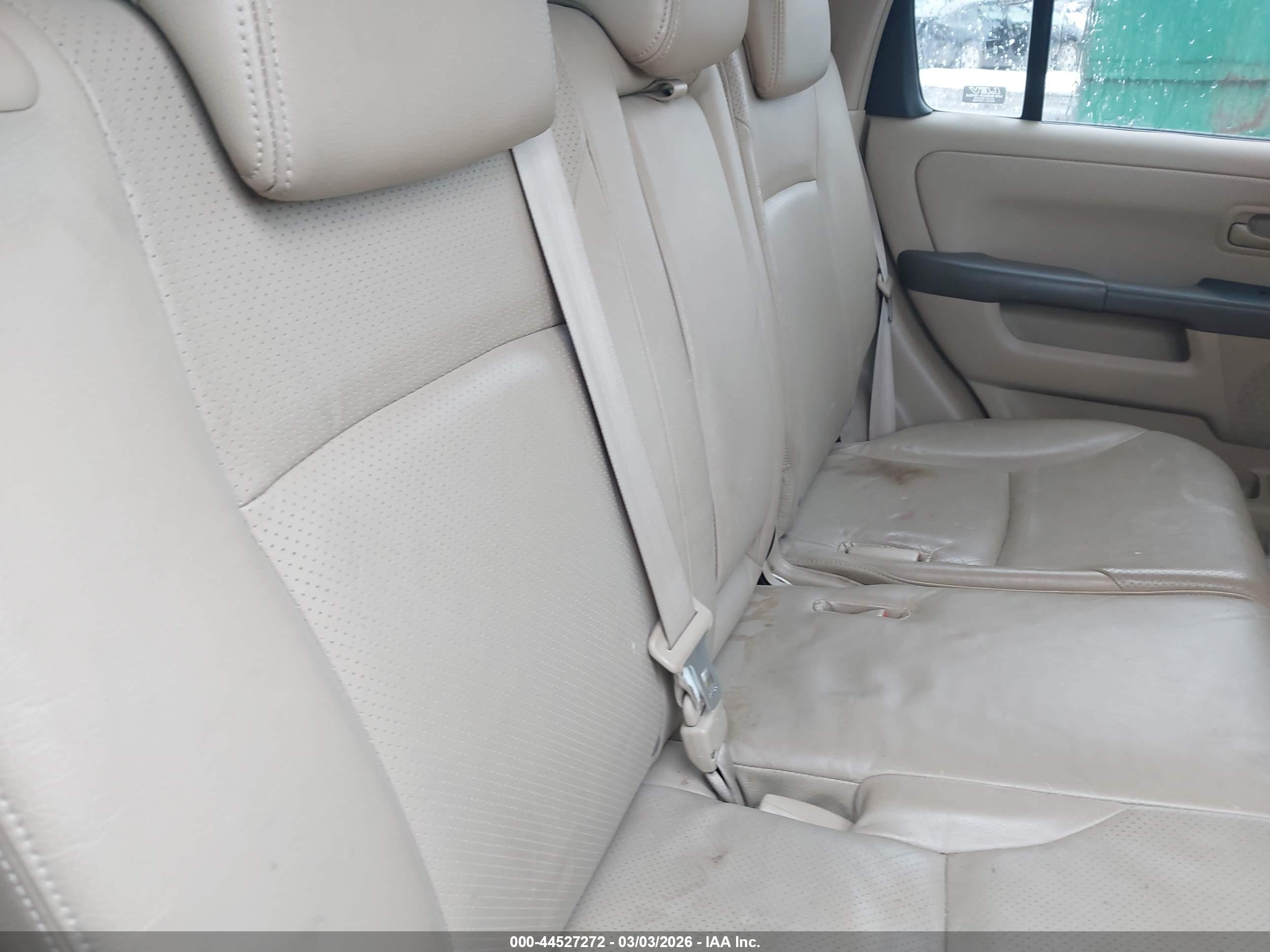 HONDA CR-V image 8