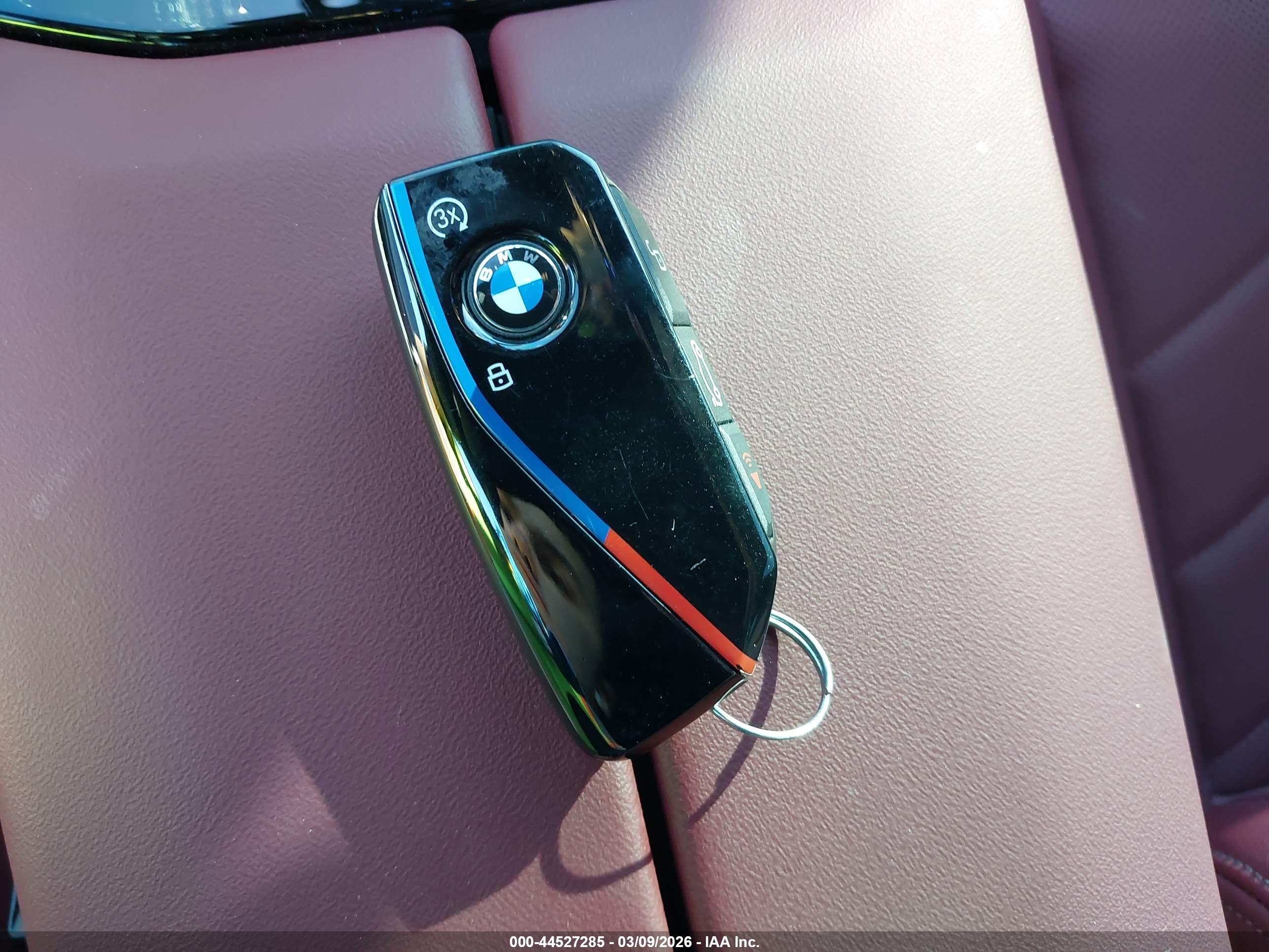 BMW I5 image 11