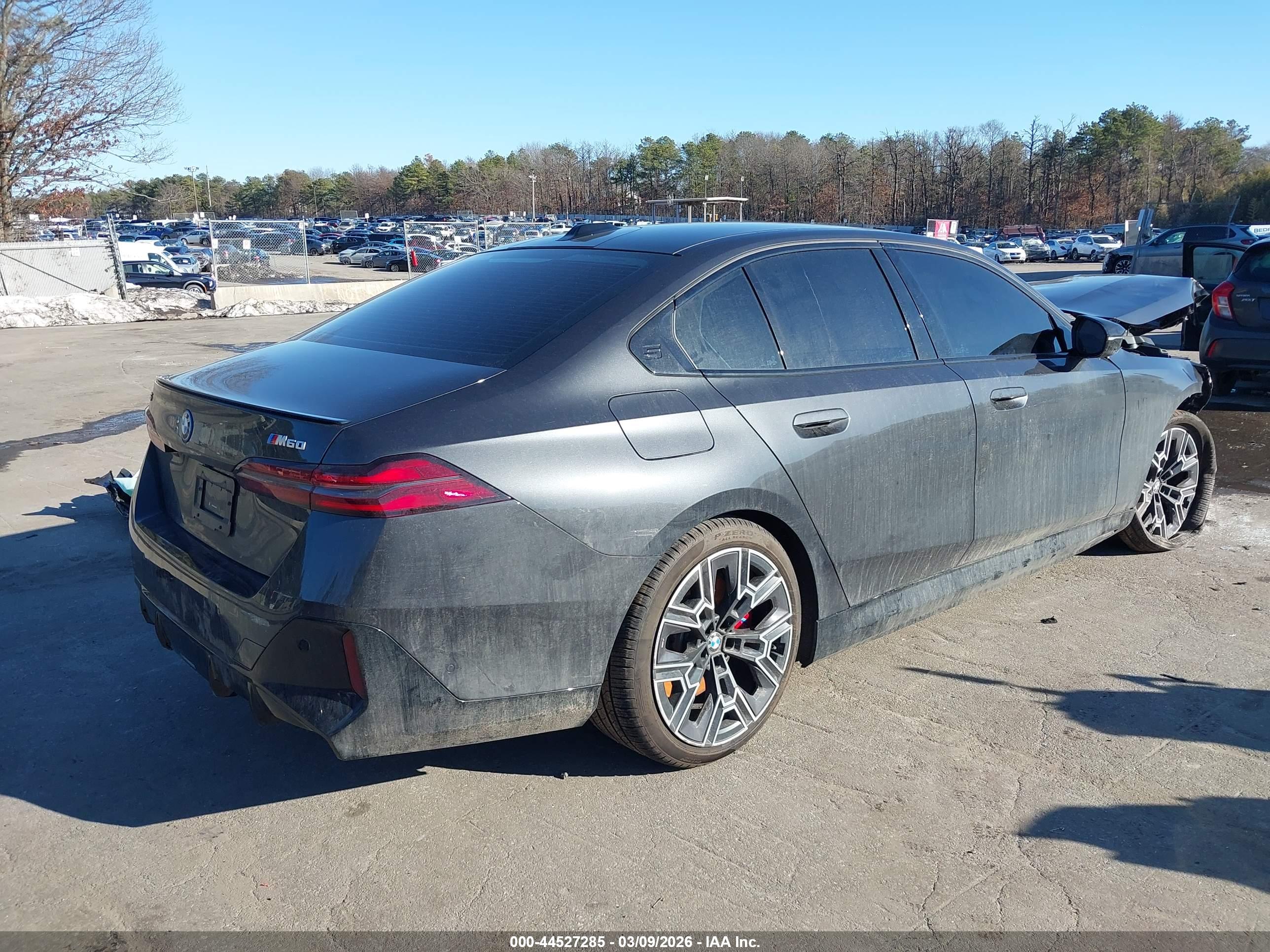 BMW I5 image 4