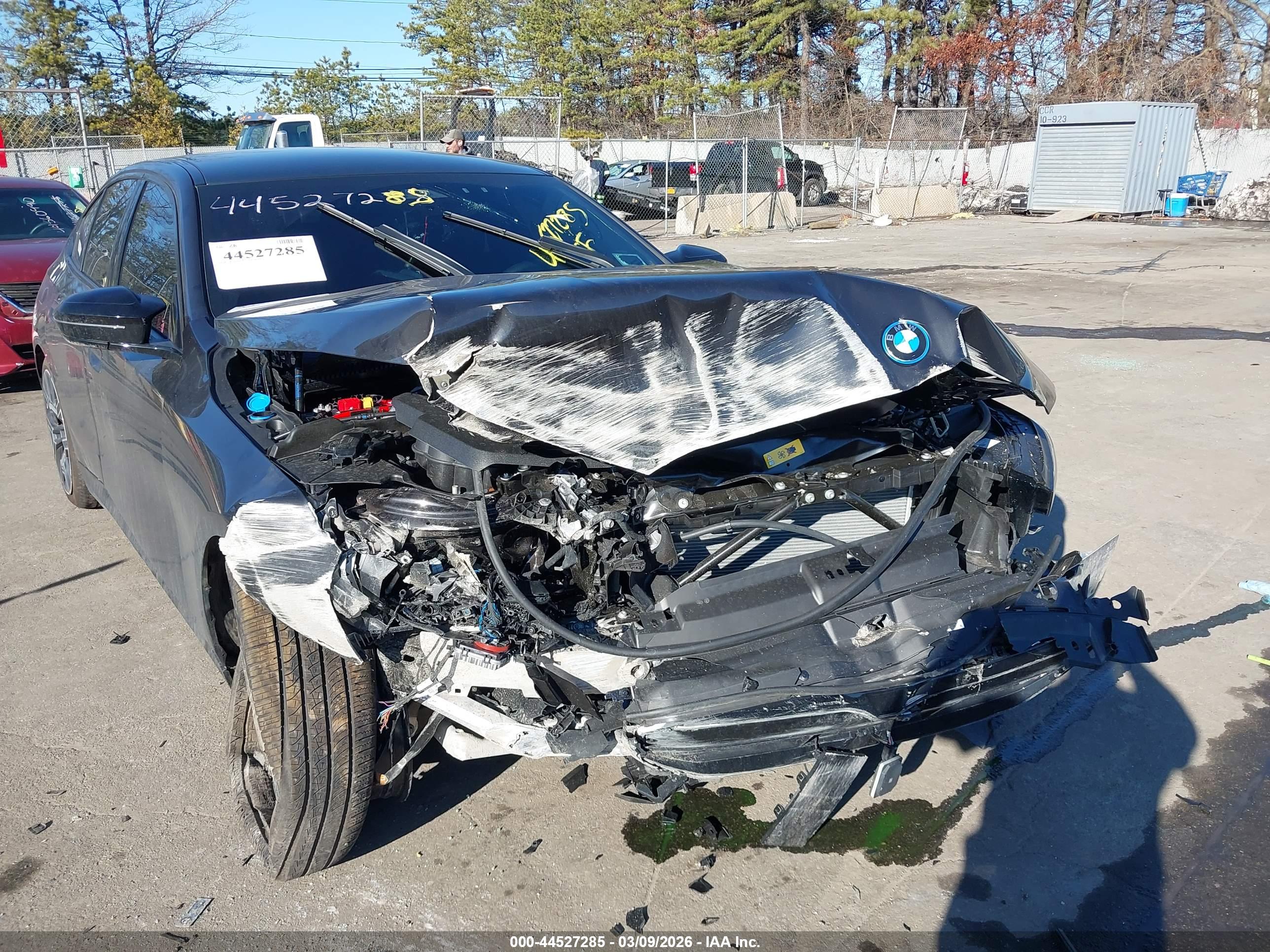 BMW I5 image 6