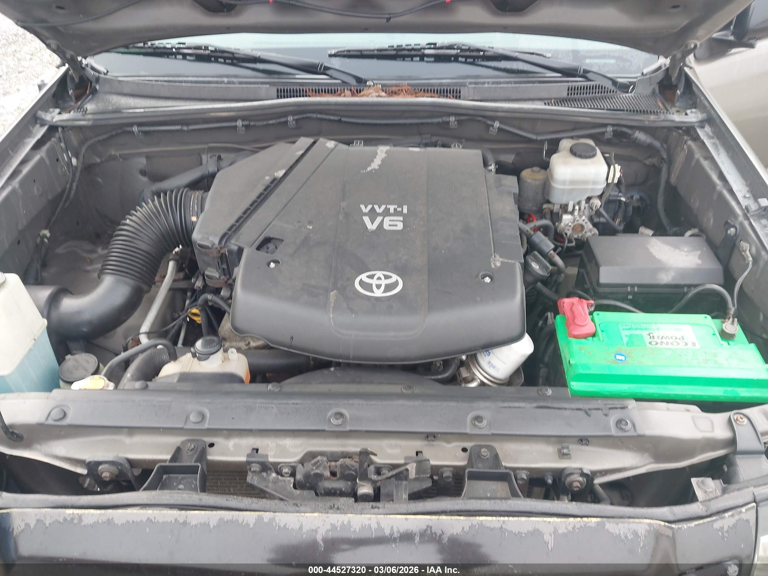 TOYOTA TACOMA image 10