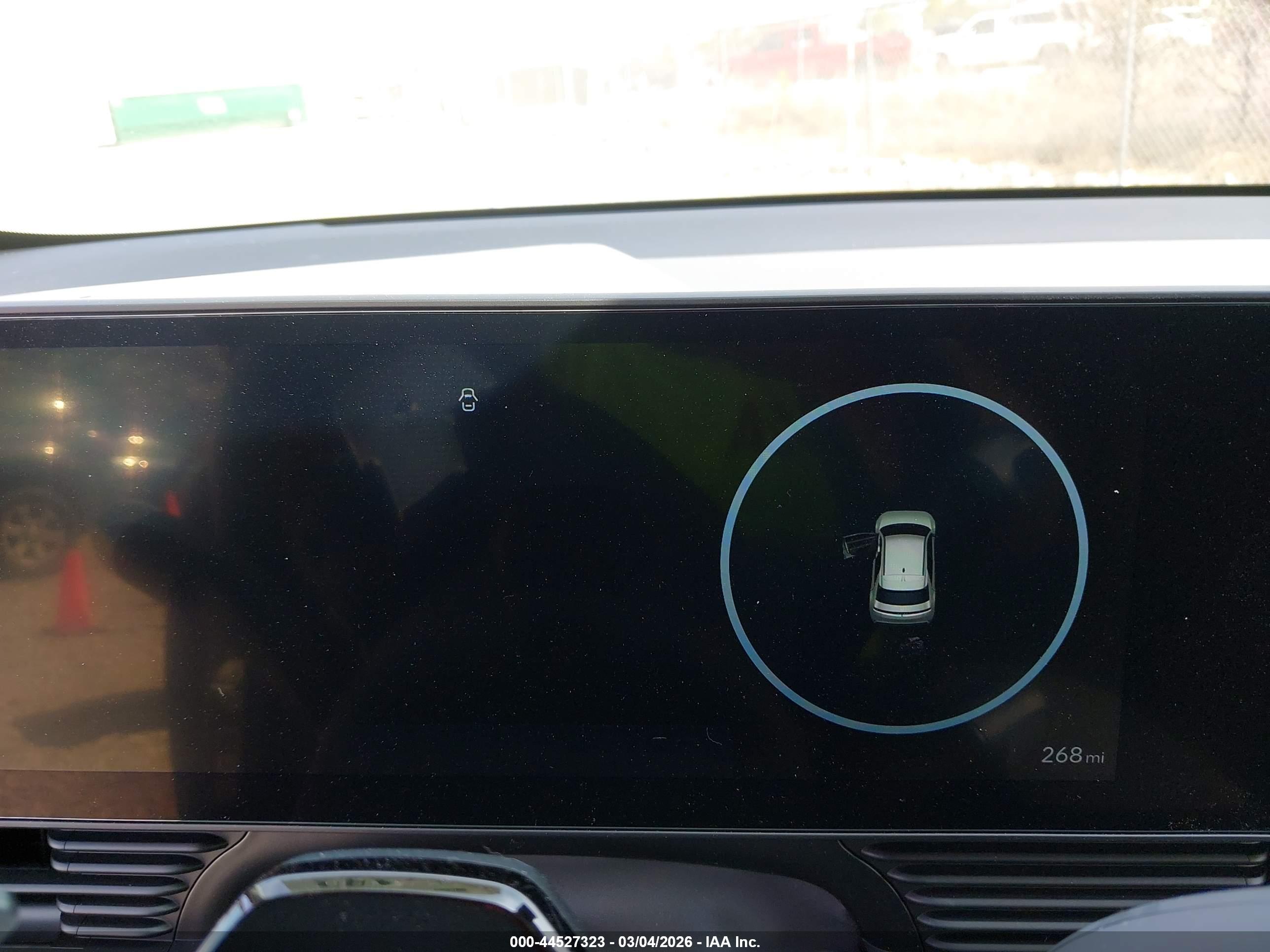 HYUNDAI IONIQ image 7