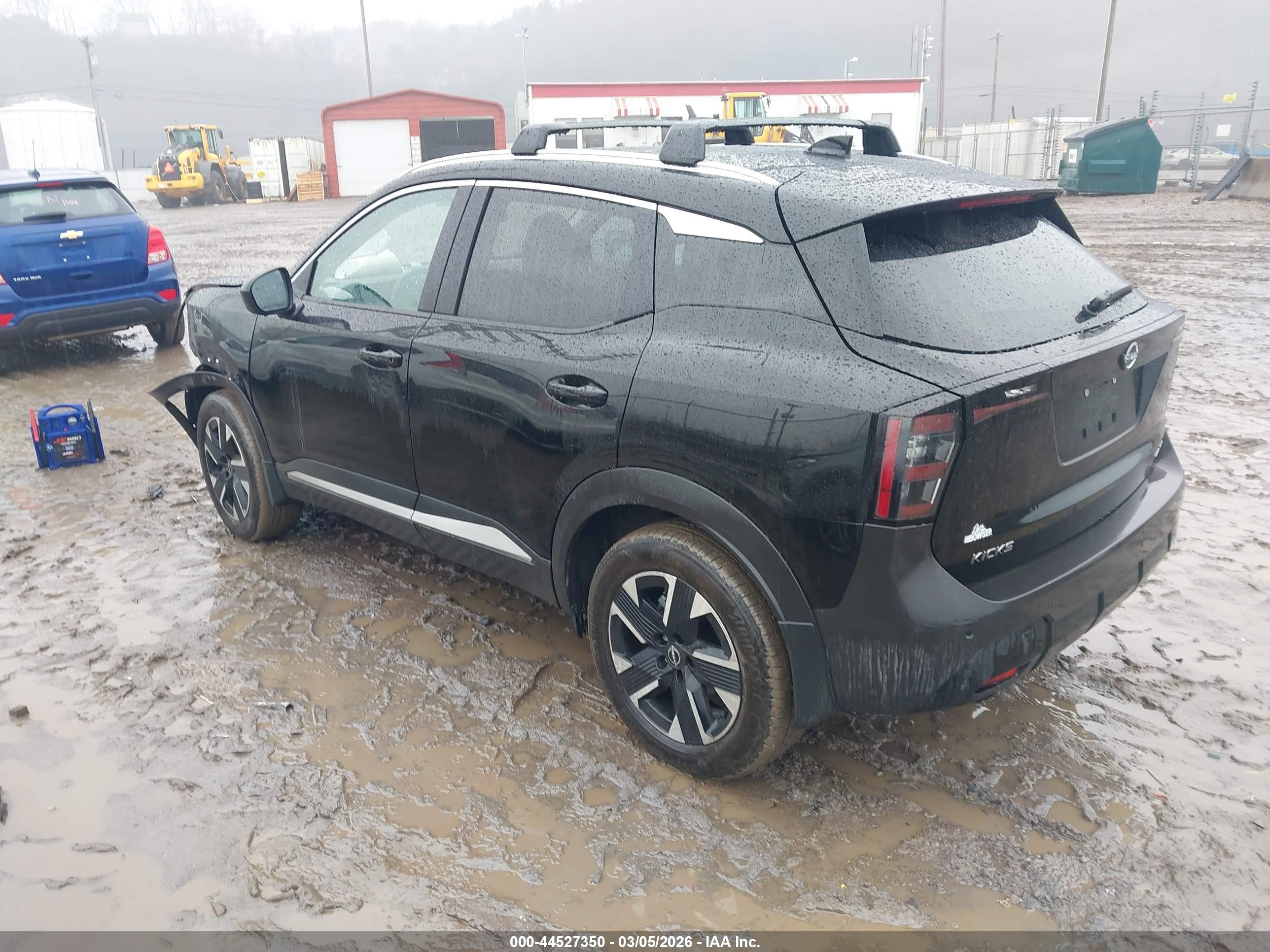 NISSAN KICKS image 3