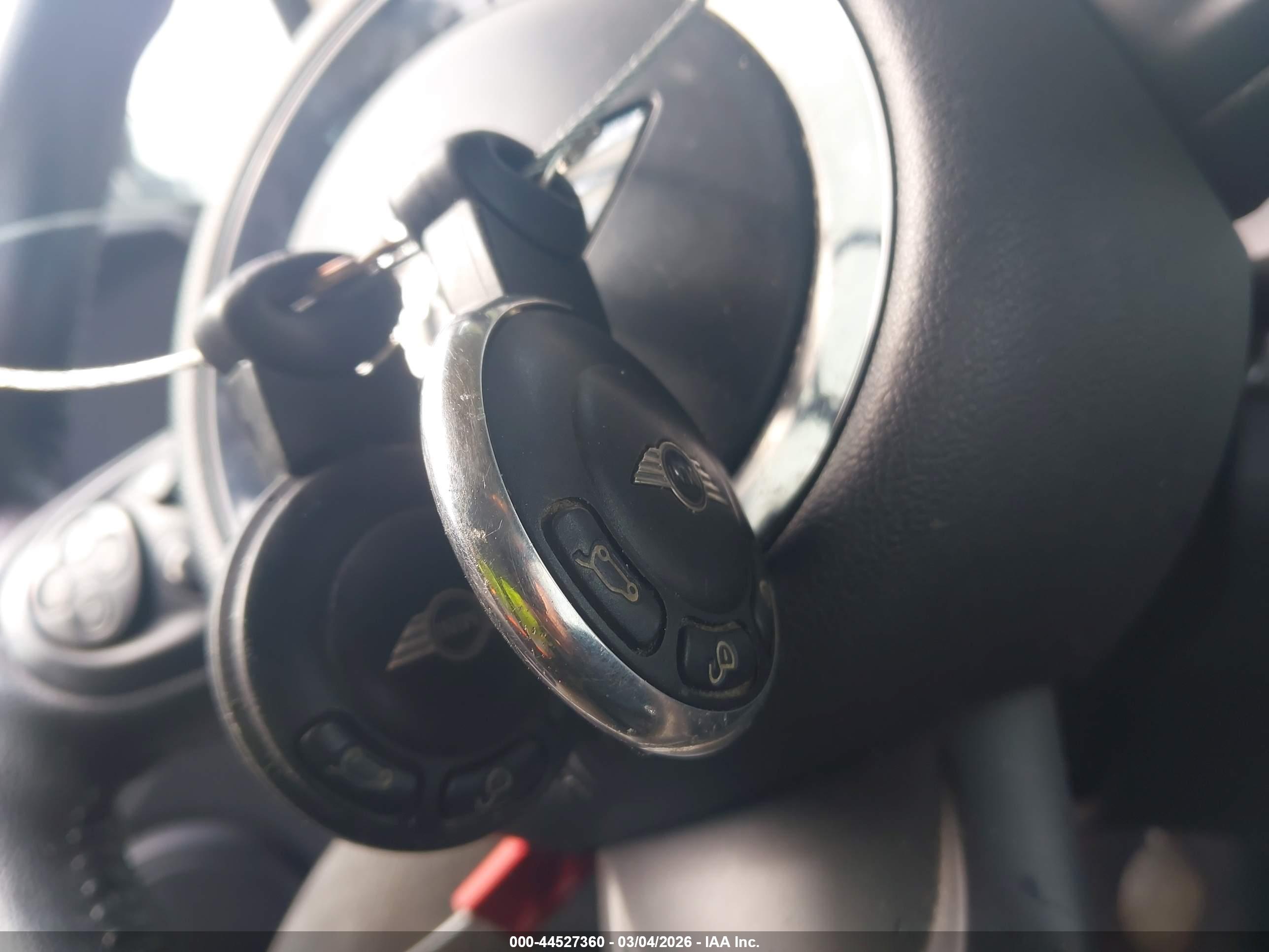 MINI COOPER image 11