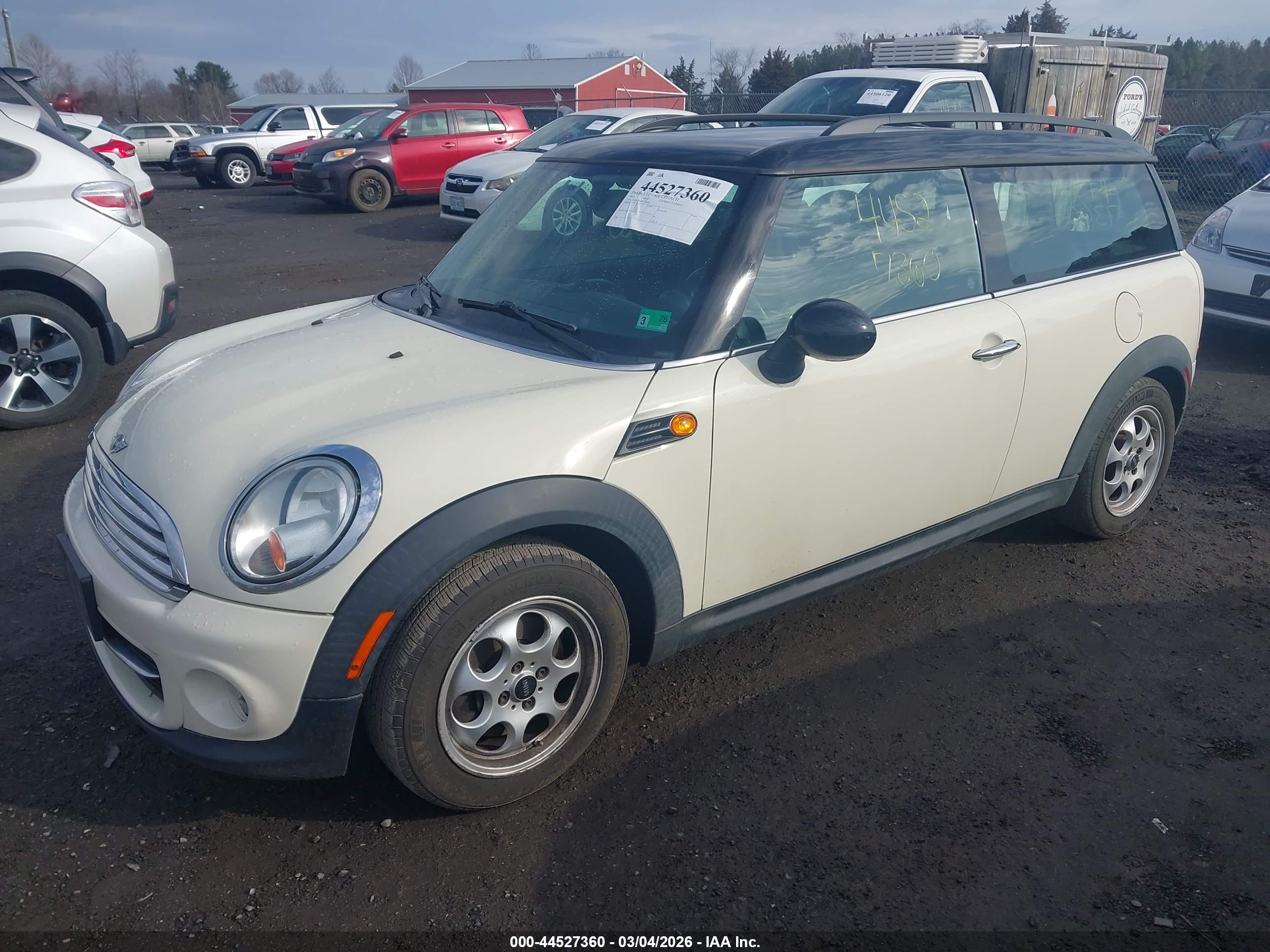 MINI COOPER image 2
