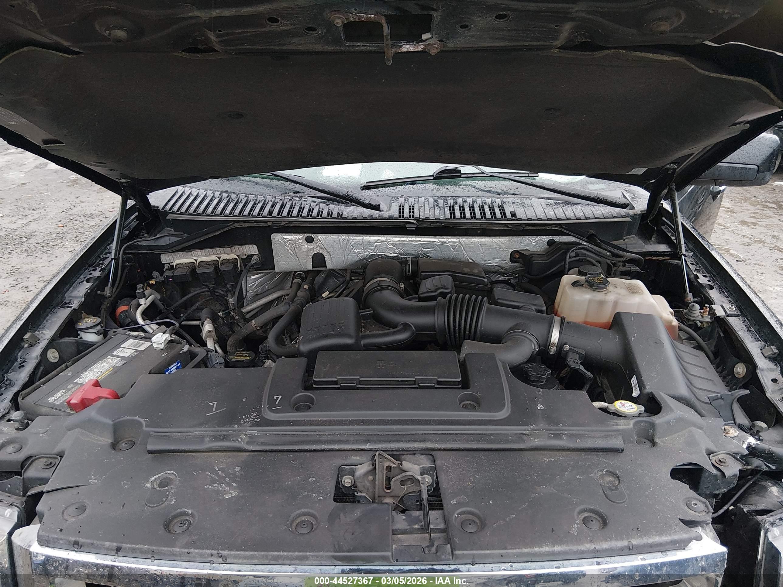 FORD EXPEDITION image 10