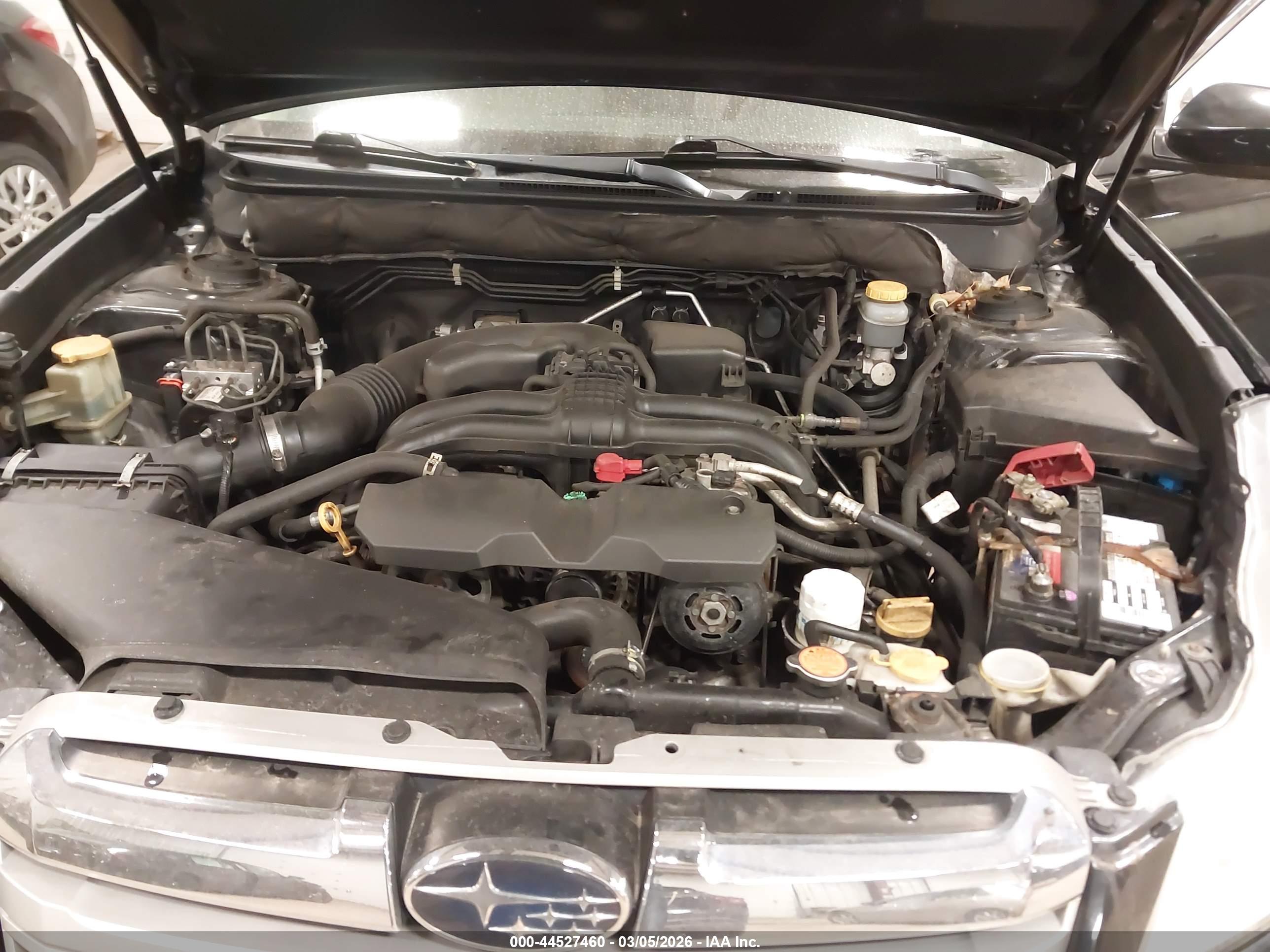 SUBARU OUTBACK image 10
