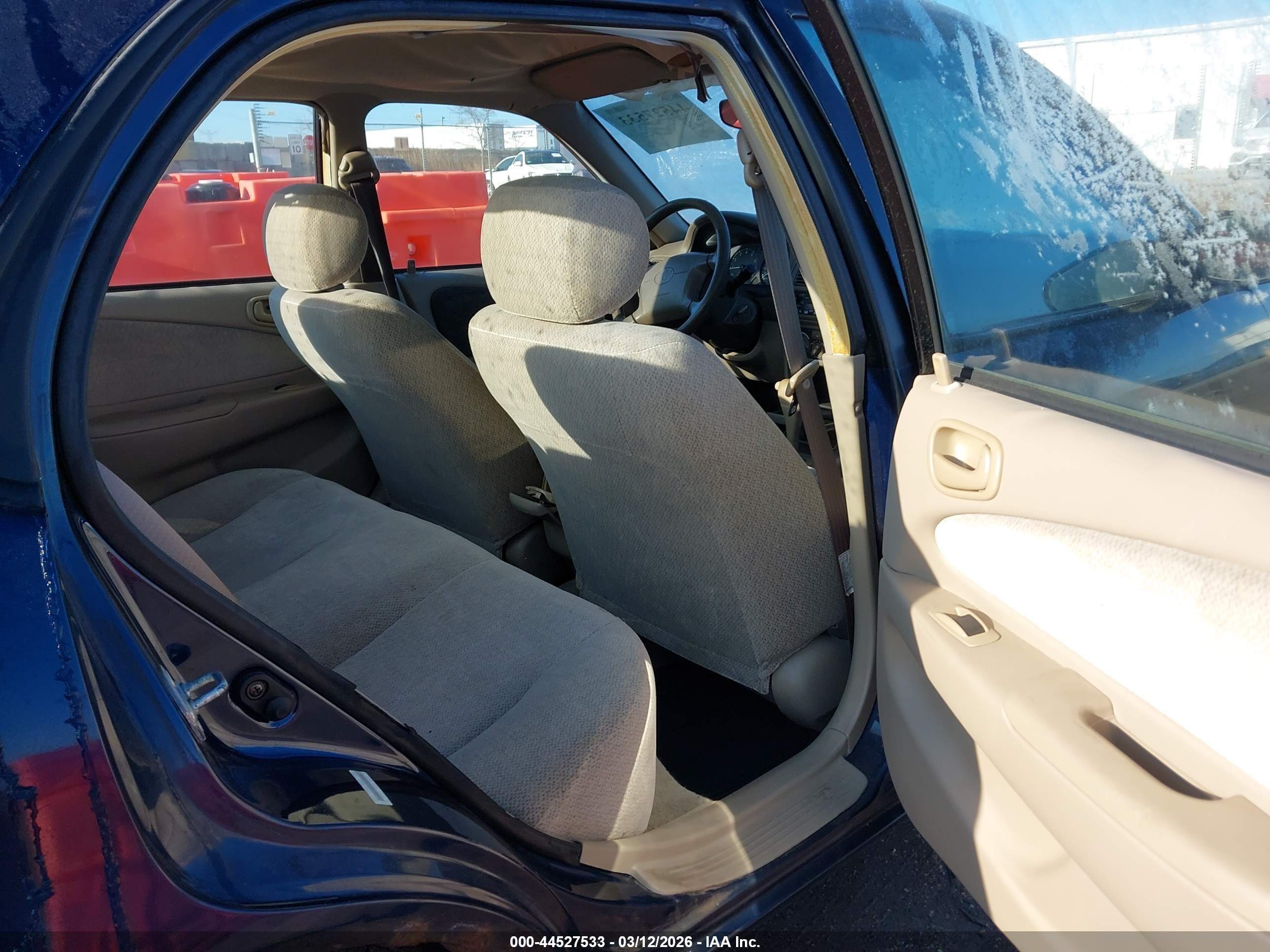 TOYOTA COROLLA image 8