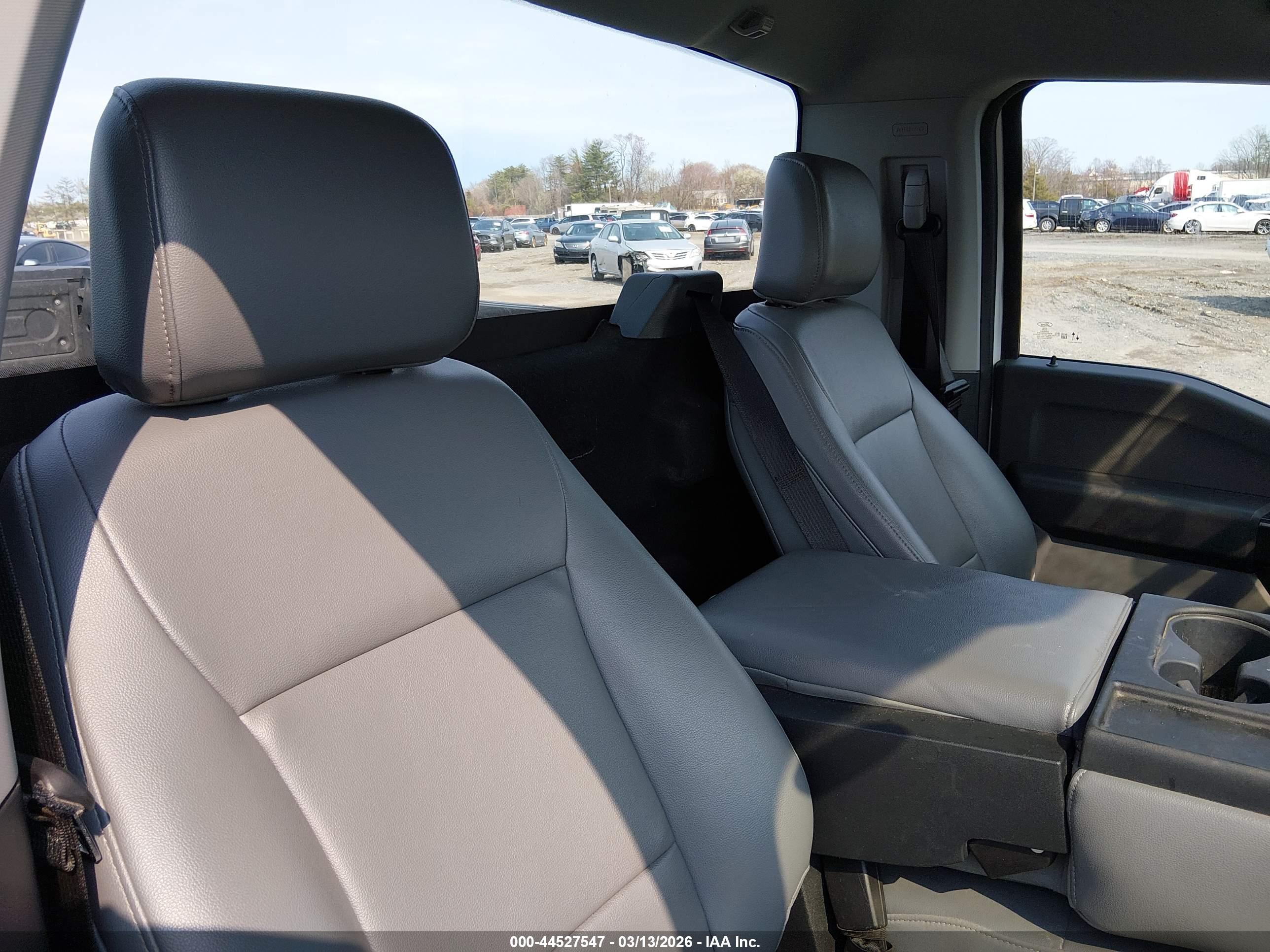 FORD F-150 image 8
