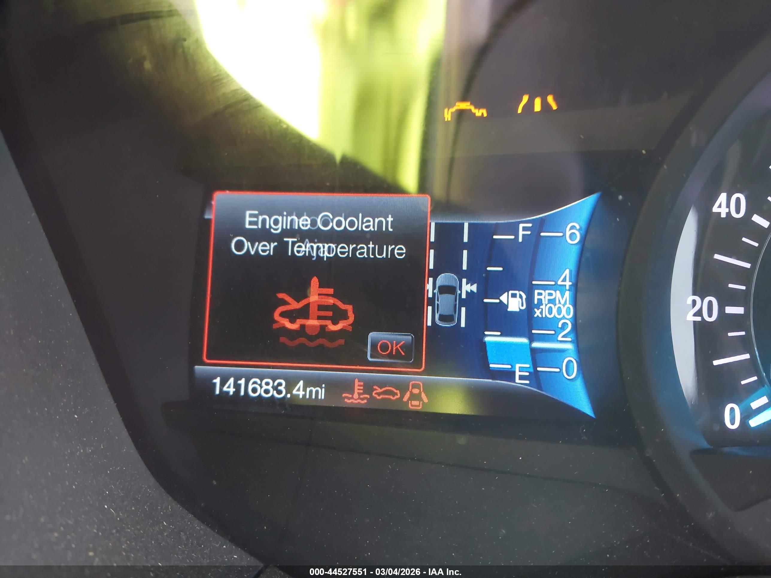 FORD FUSION image 7
