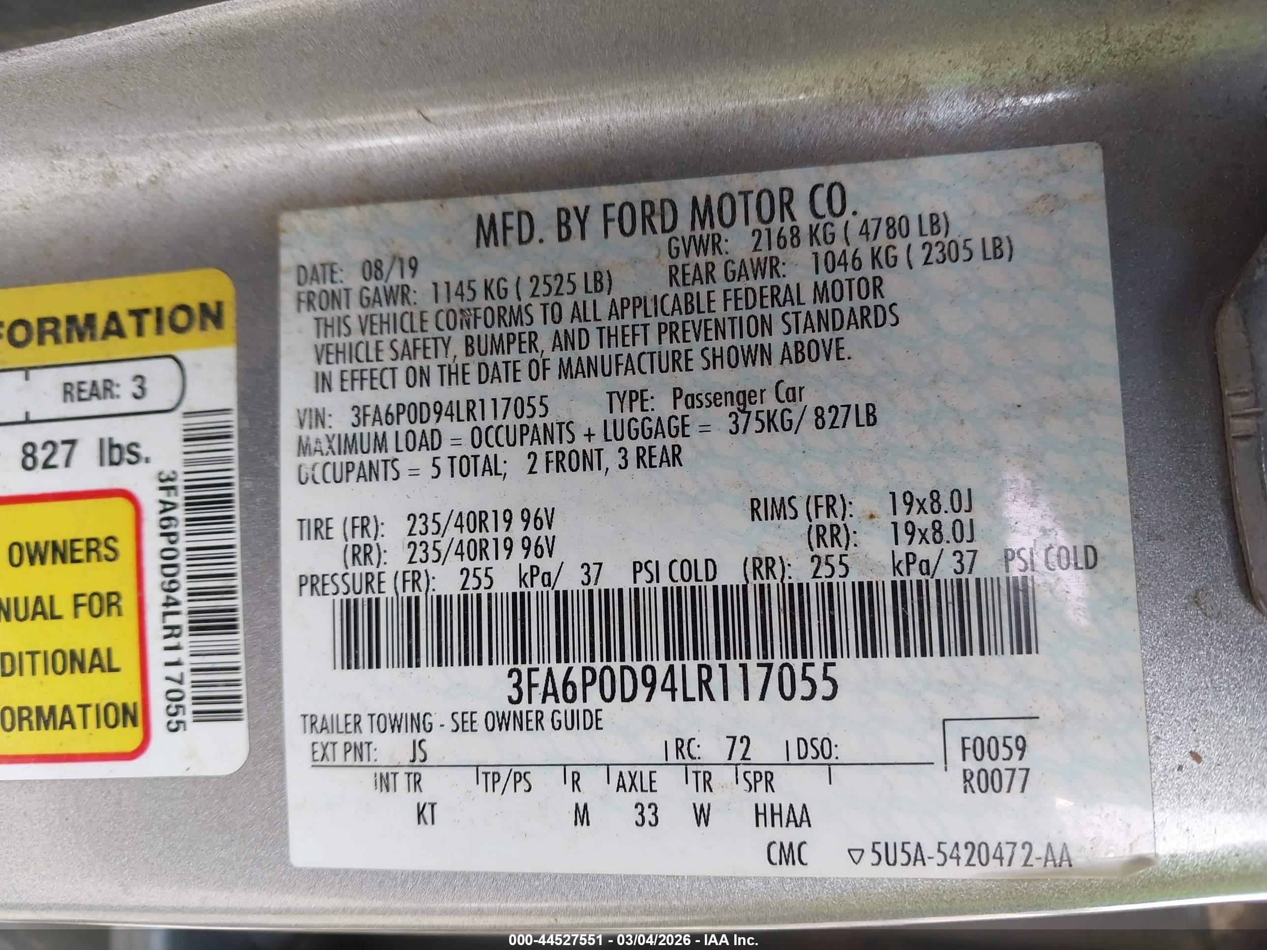FORD FUSION image 9