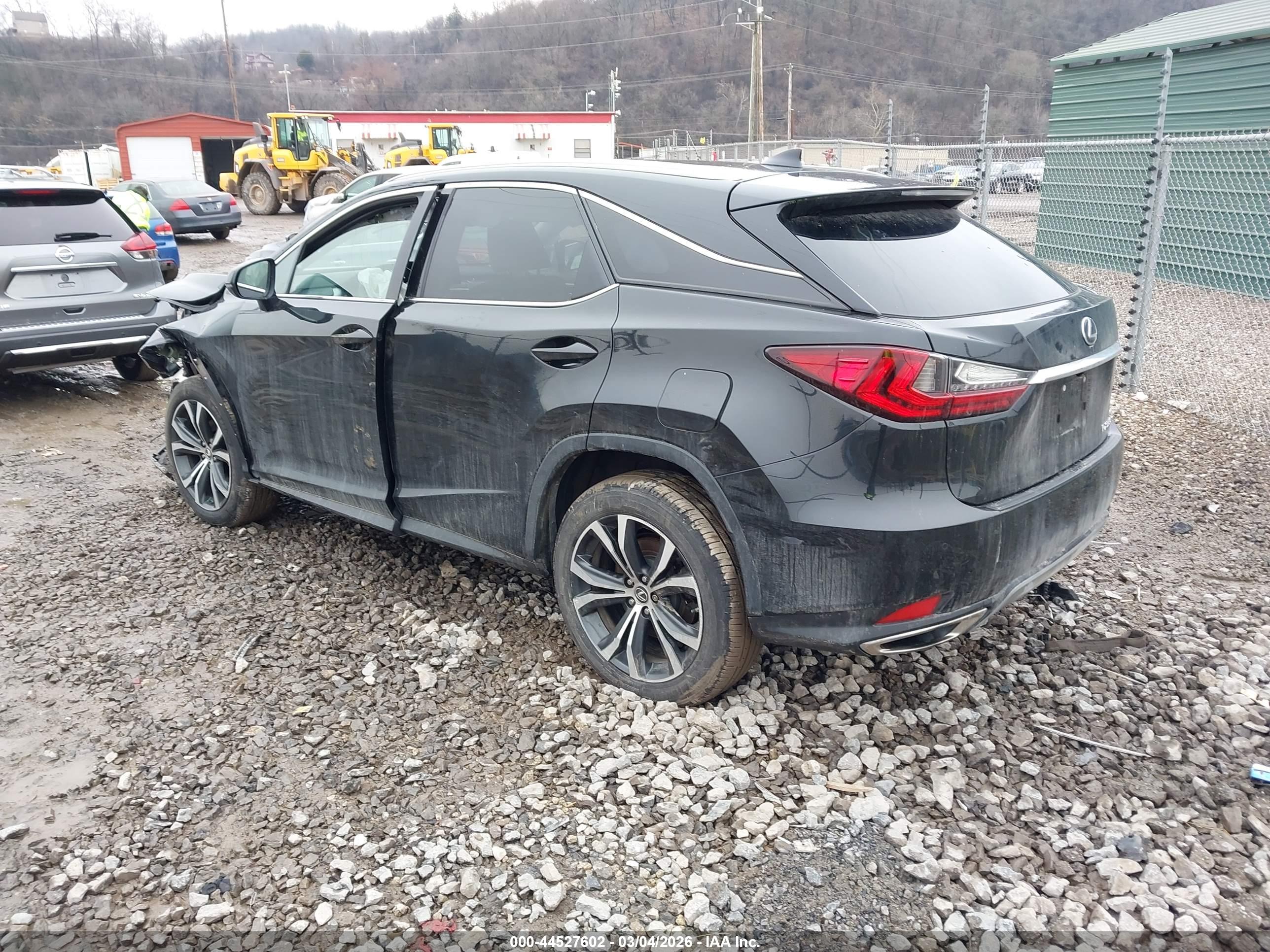 LEXUS RX image 3