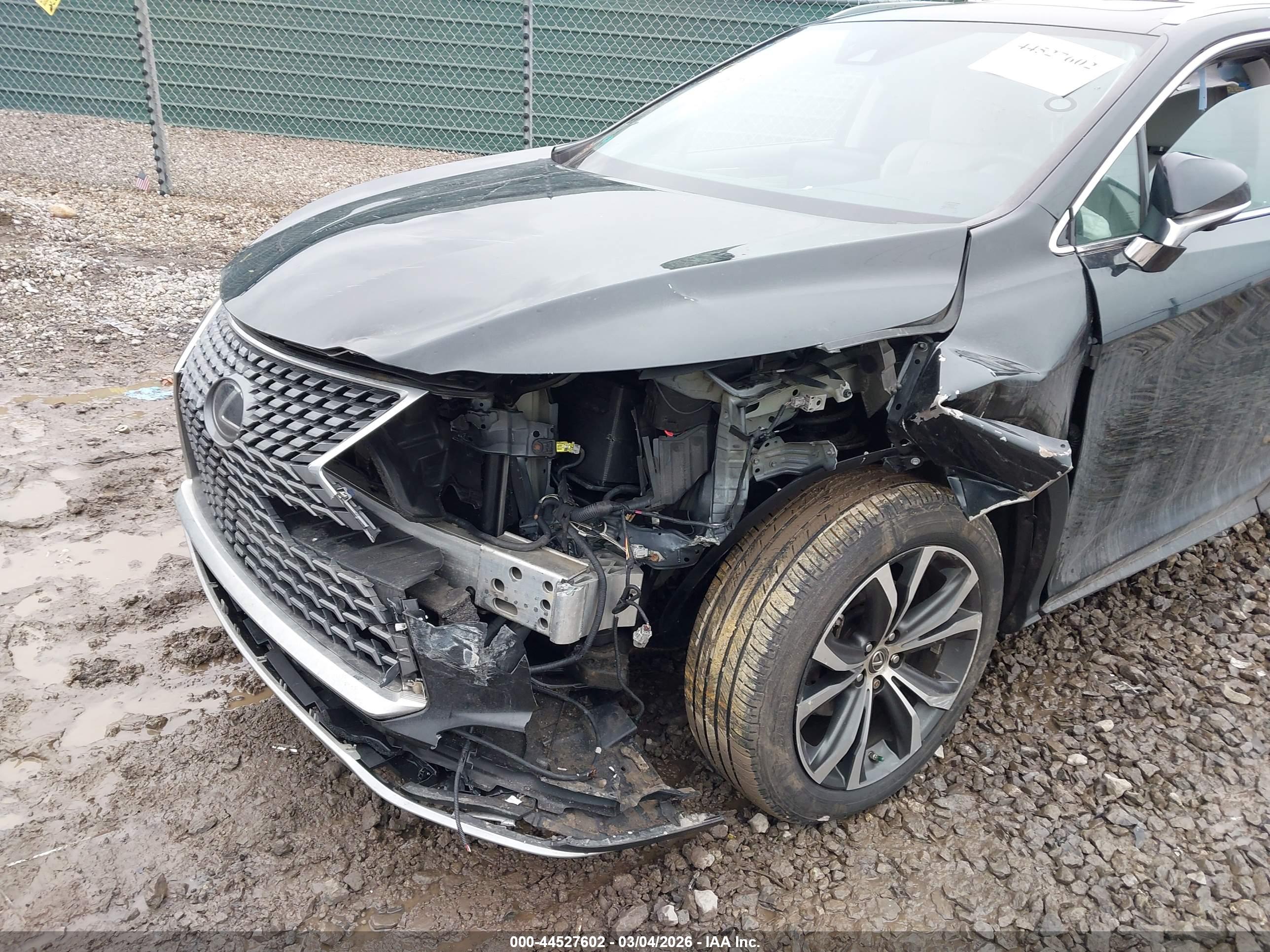 LEXUS RX image 6