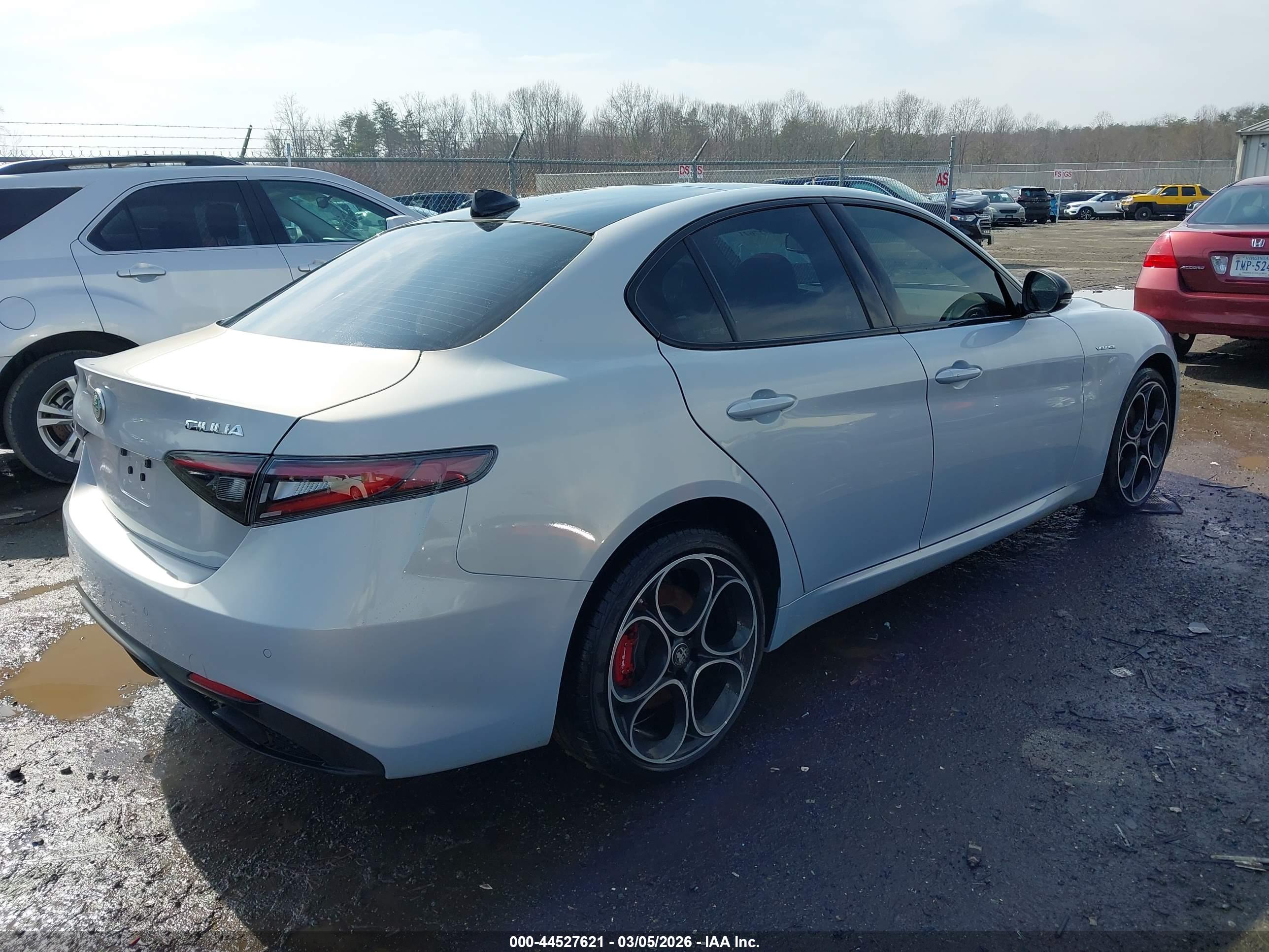 ALFA ROMEO image 4
