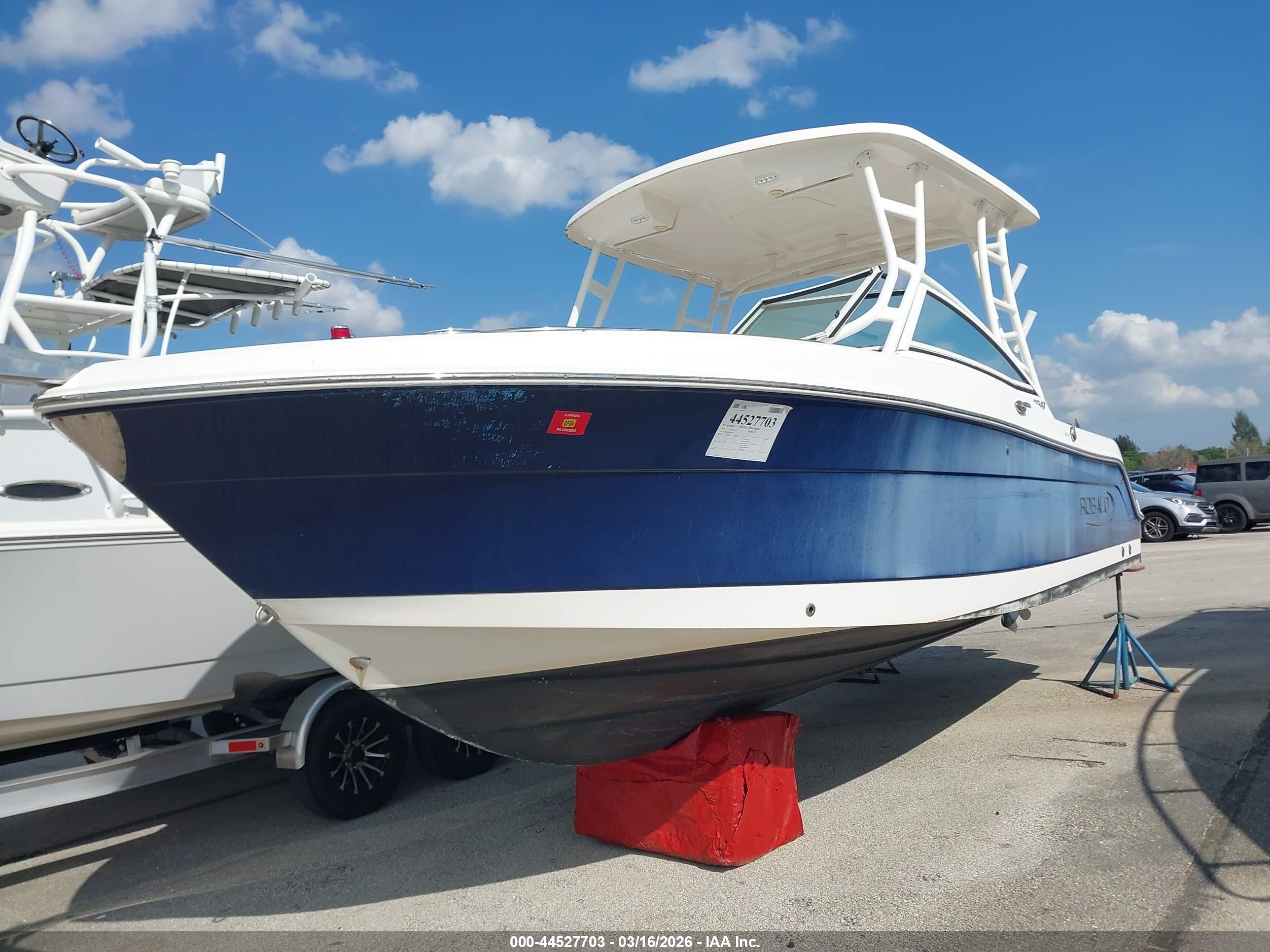 ROBALO ROBALO image 2