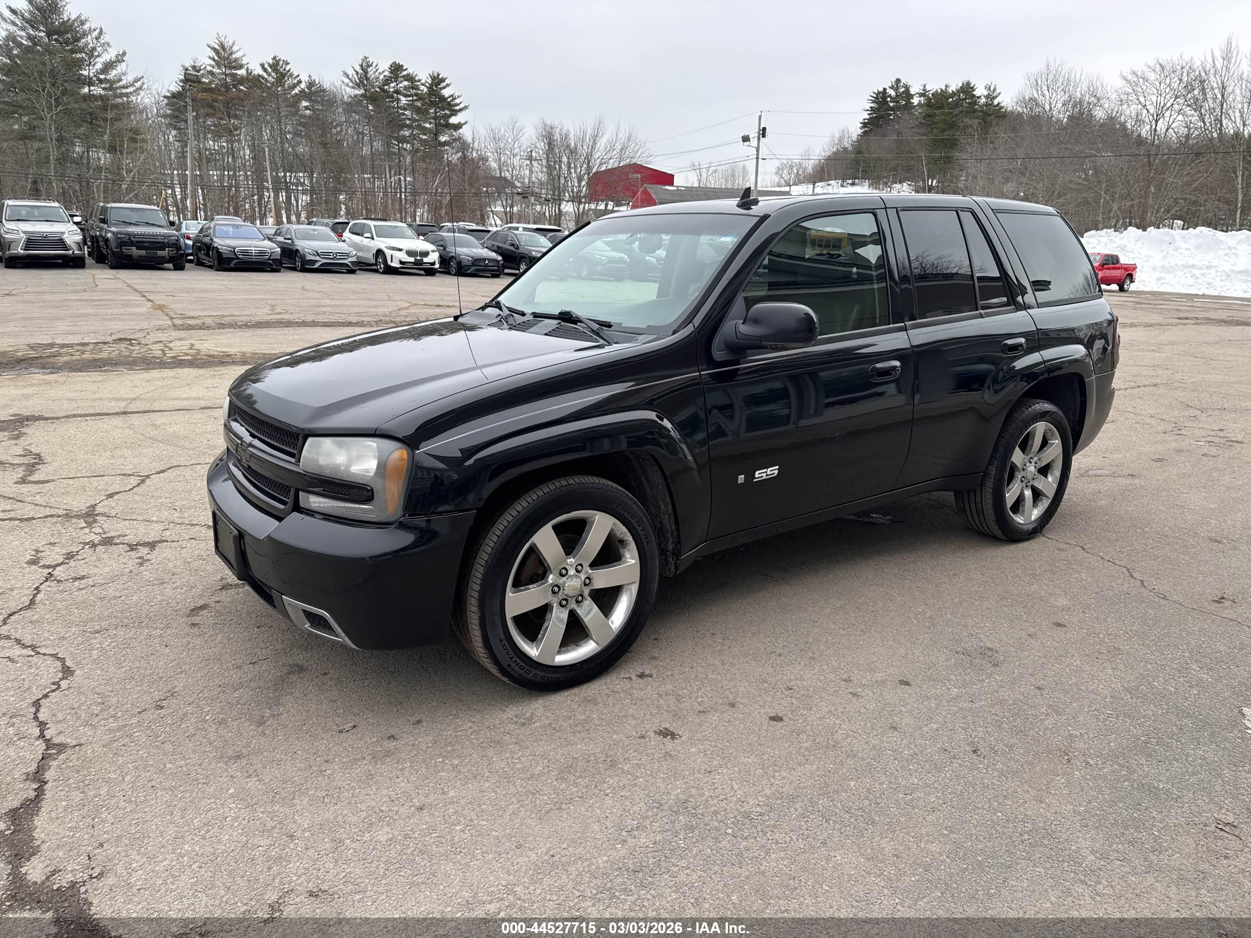 CHEVROLET TRAILBLAZER image 2