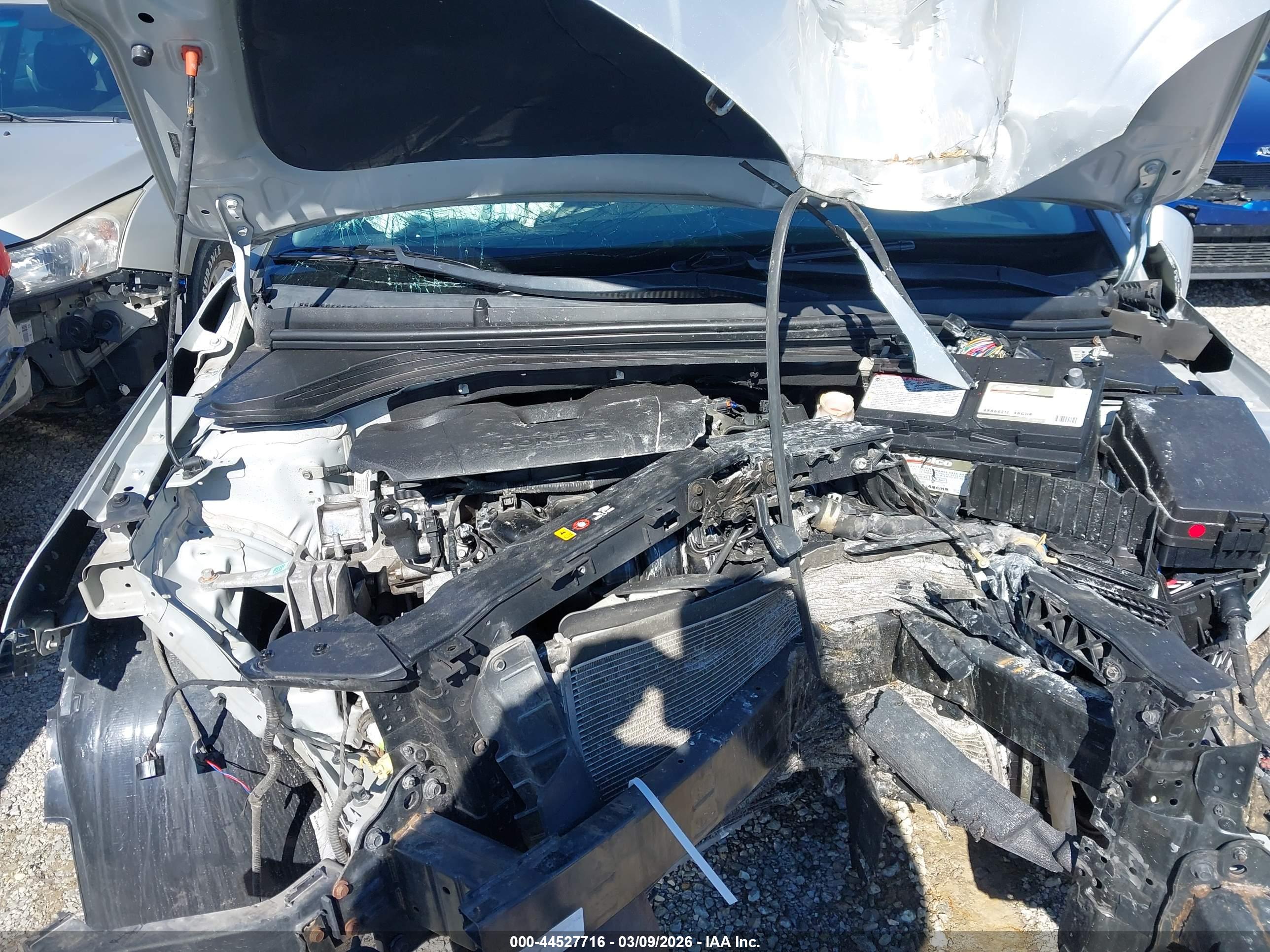 HYUNDAI ELANTRA image 10