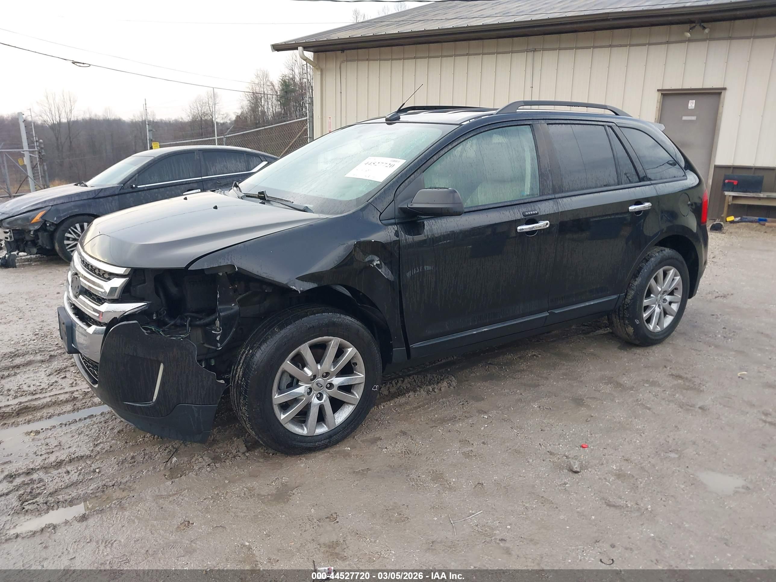 FORD EDGE image 2