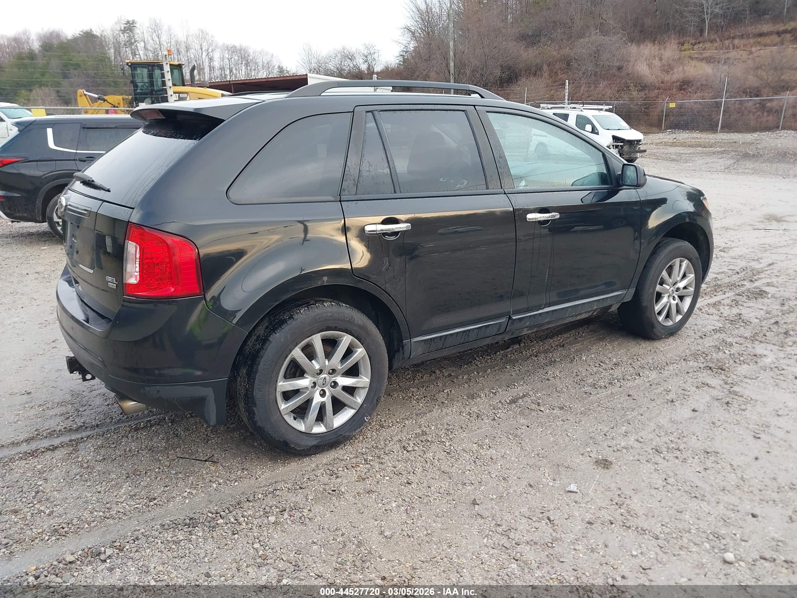 FORD EDGE image 4