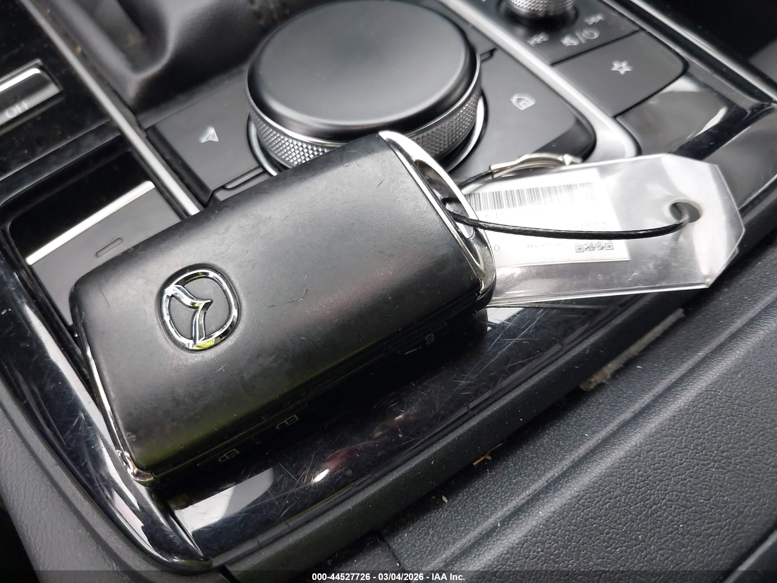 MAZDA CX-30 image 11