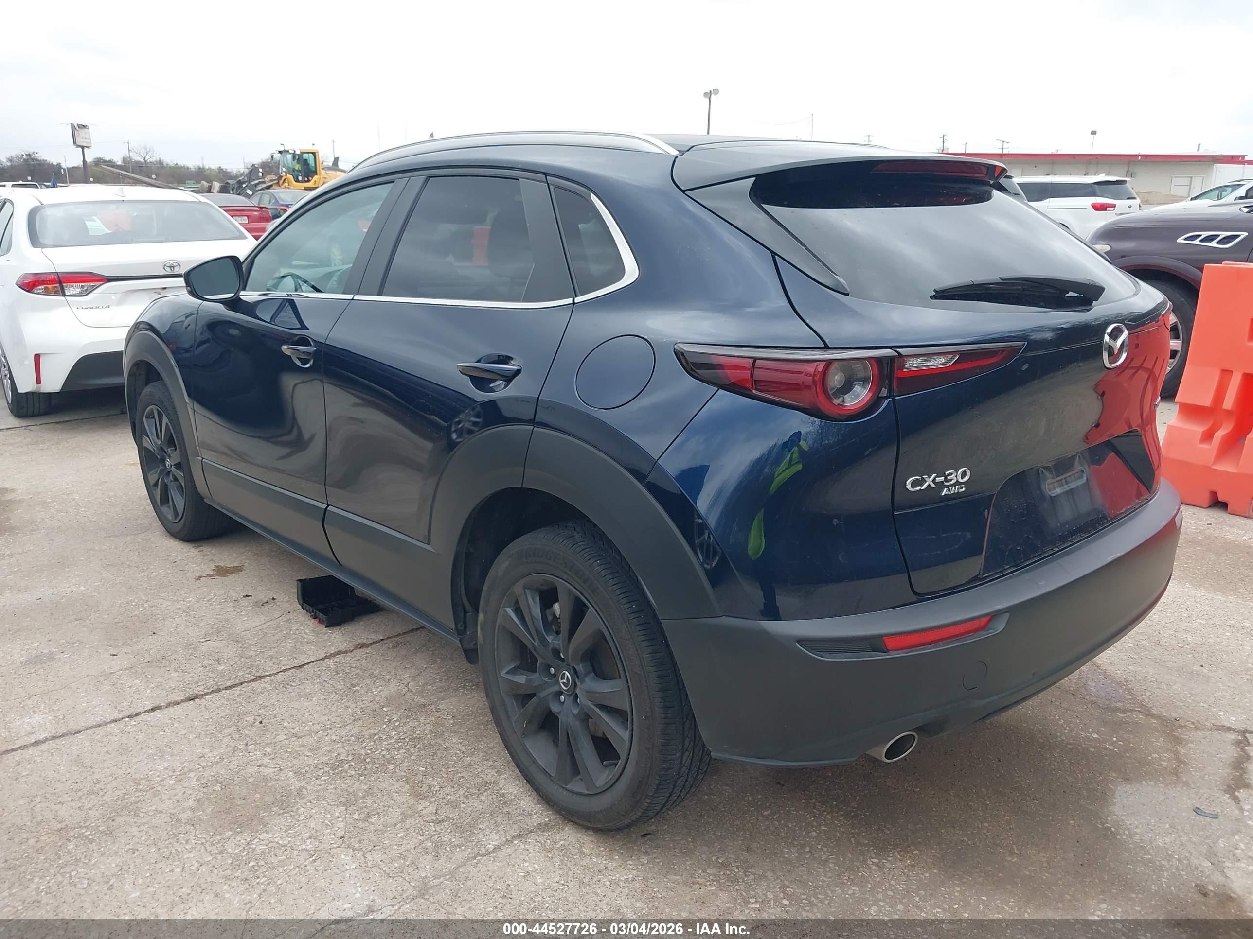 MAZDA CX-30 image 3