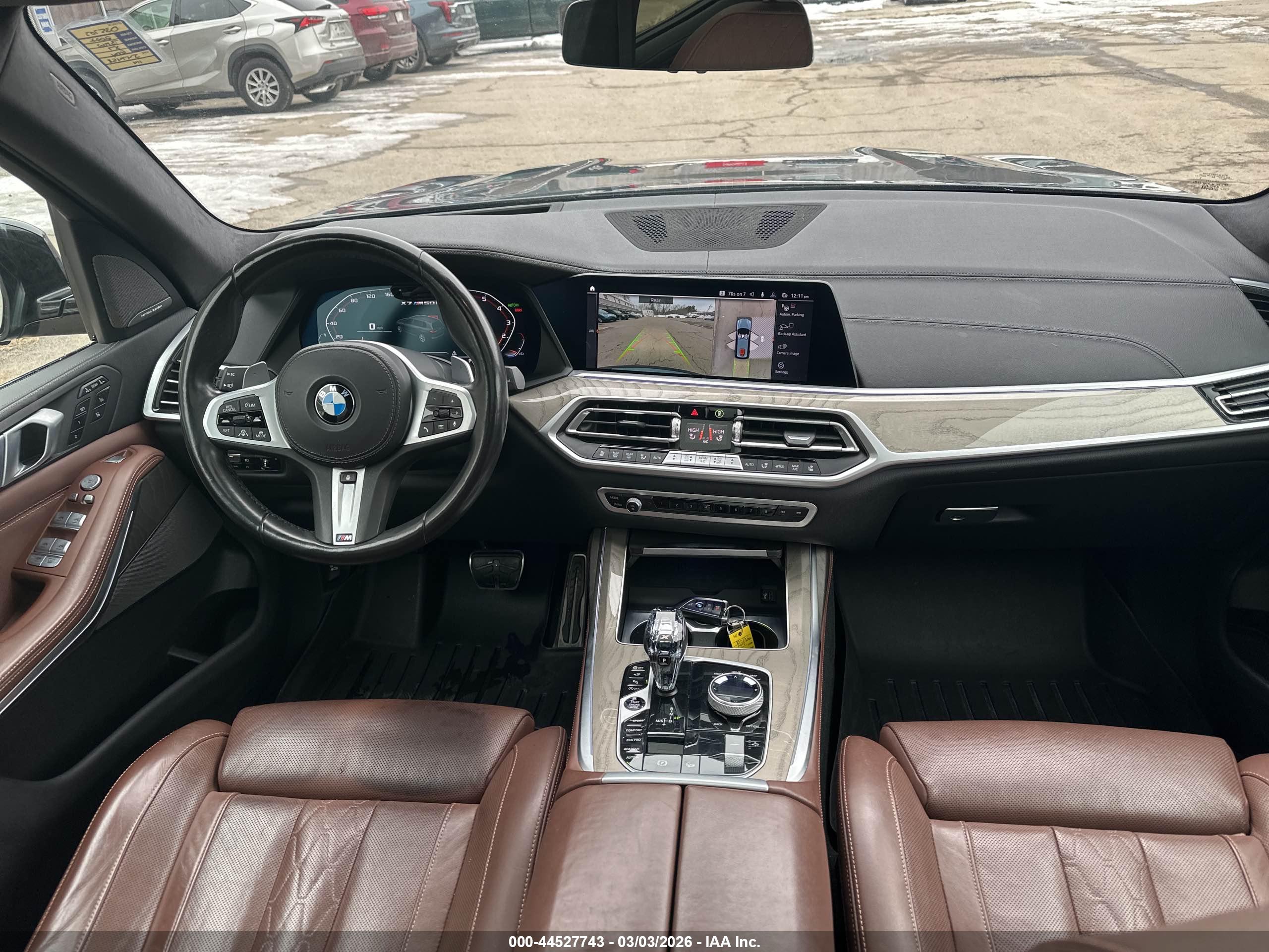 BMW X7 image 6