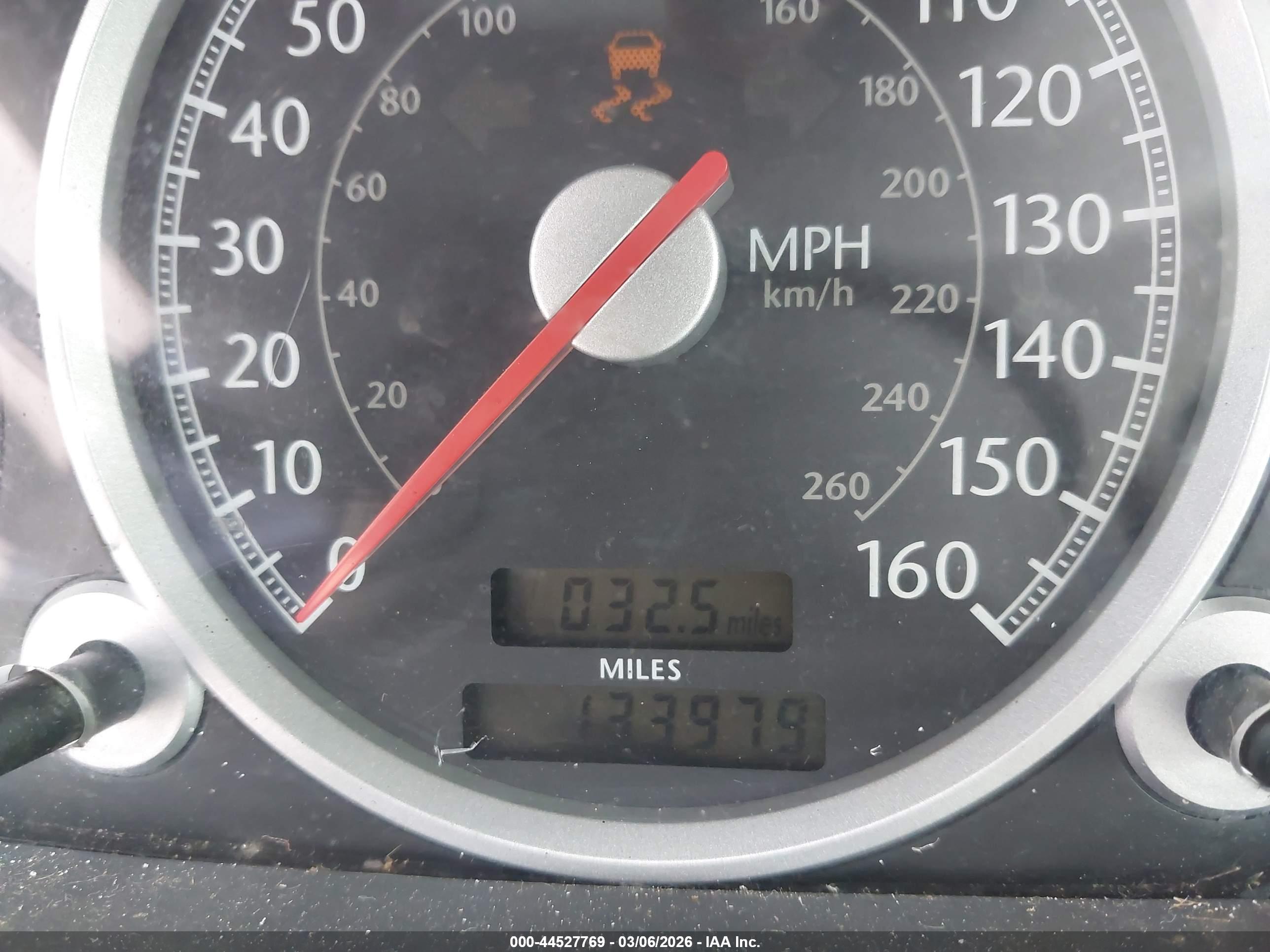 CHRYSLER CROSSFIRE image 7