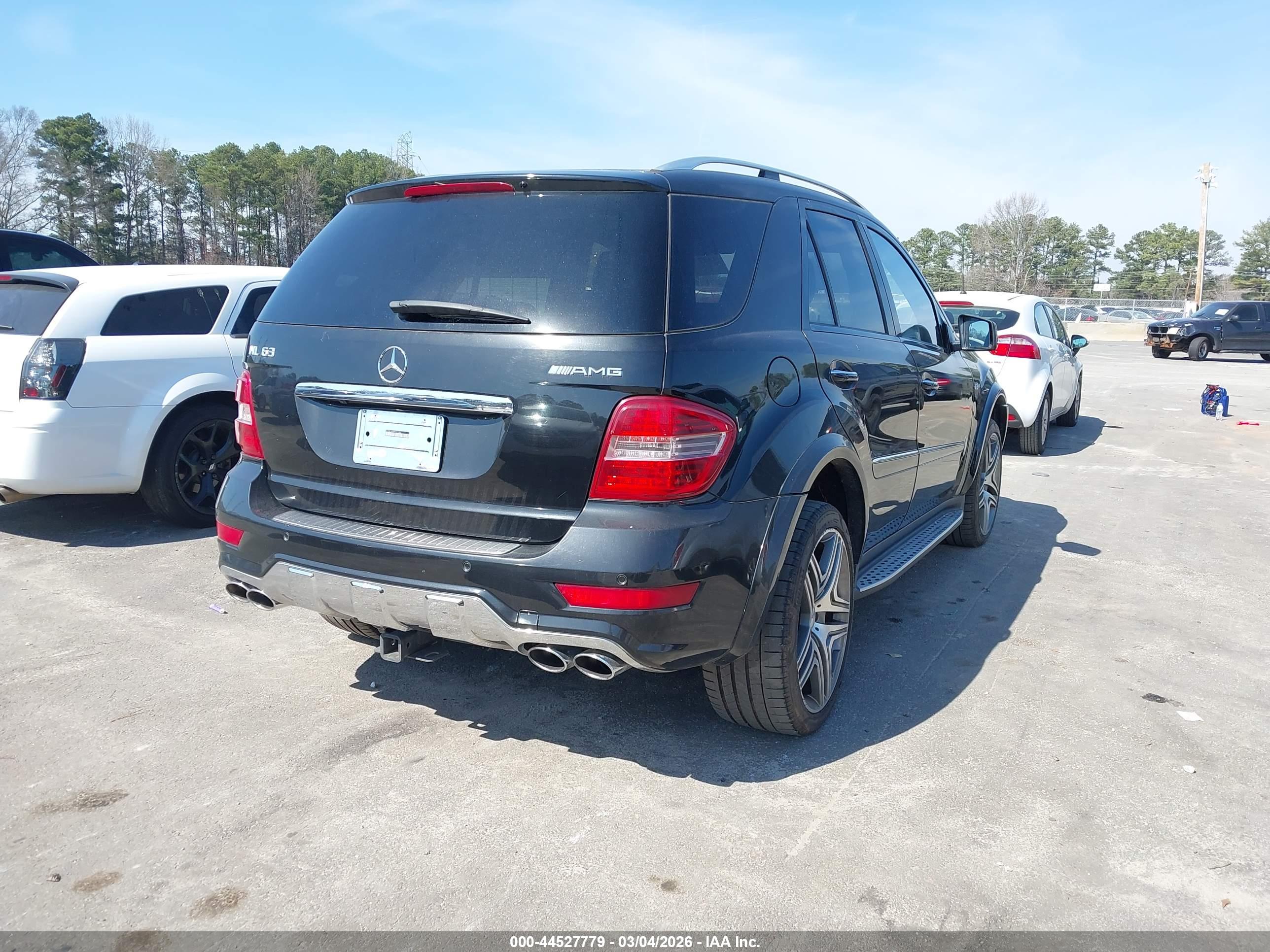 MERCEDES-BENZ ML image 4