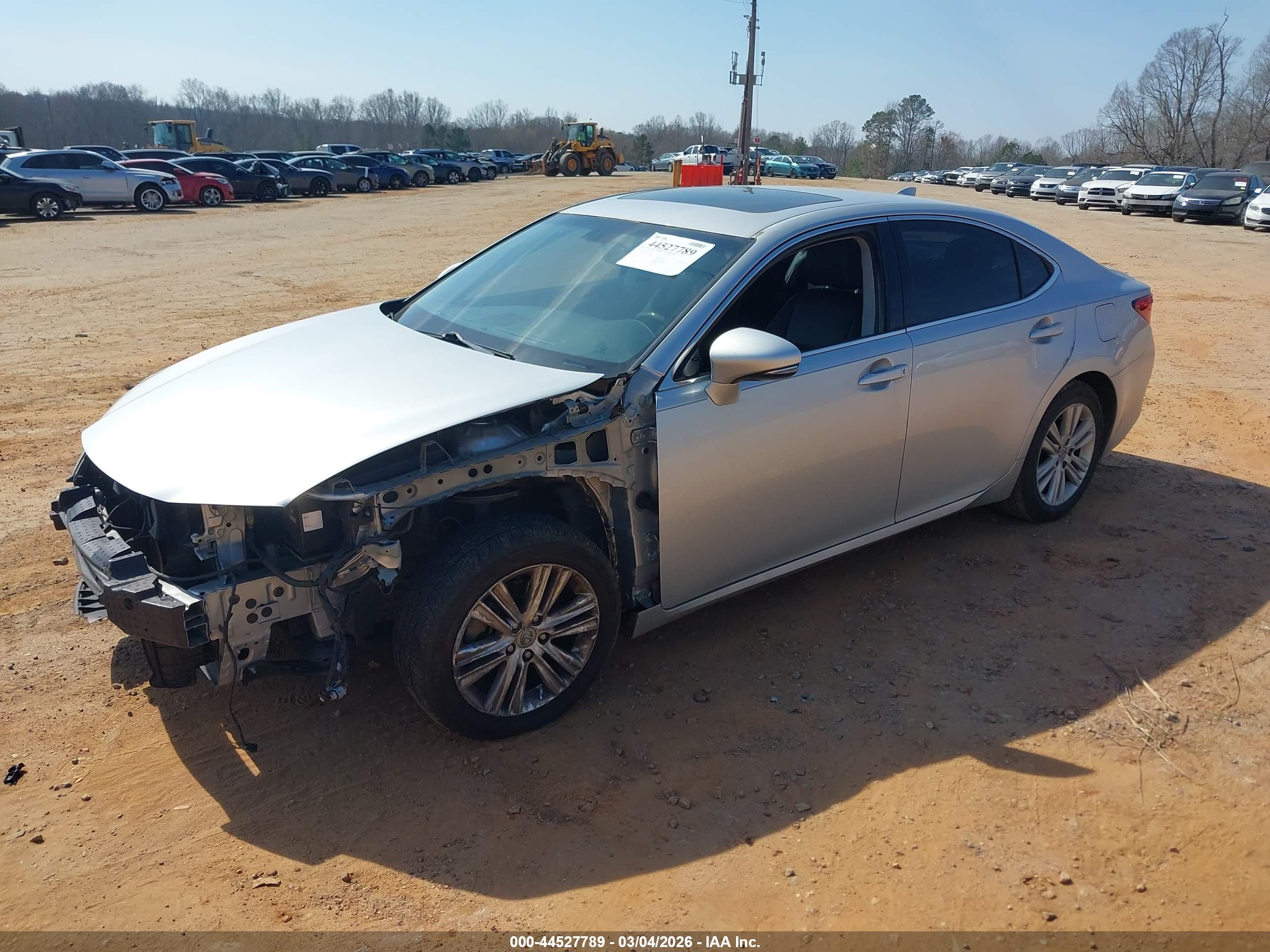 LEXUS ES image 2